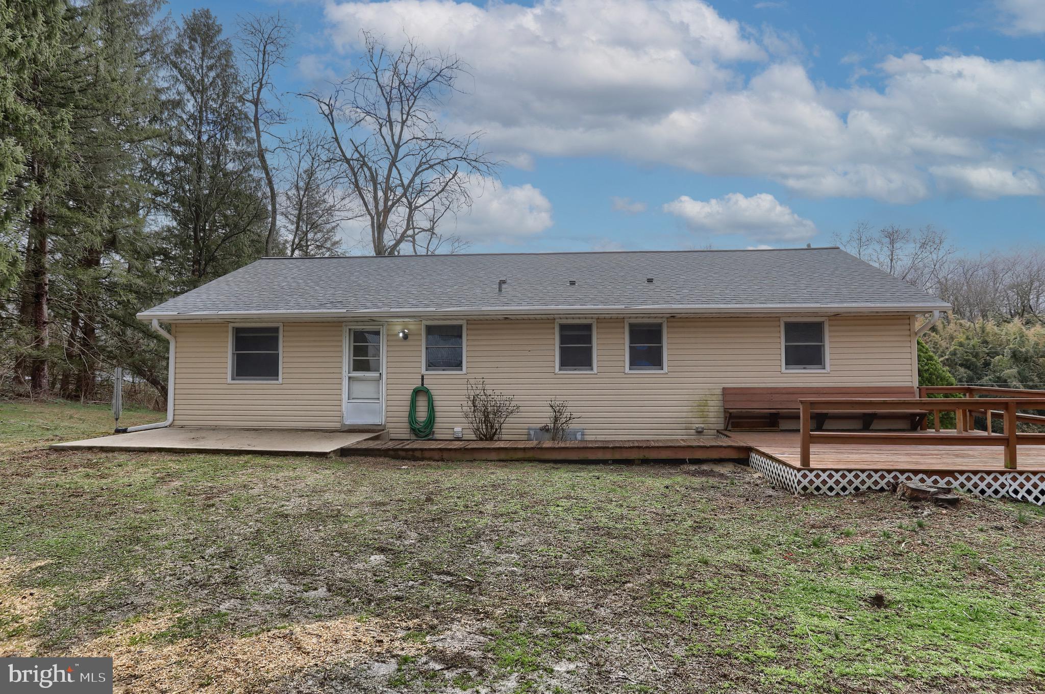 HUMMELSTOWN - Residential