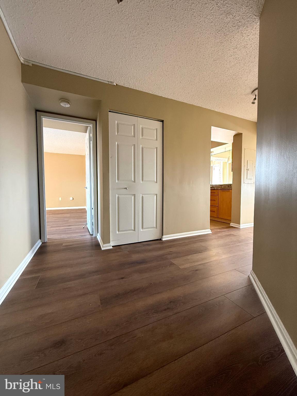 GROSVENOR - Residential Lease