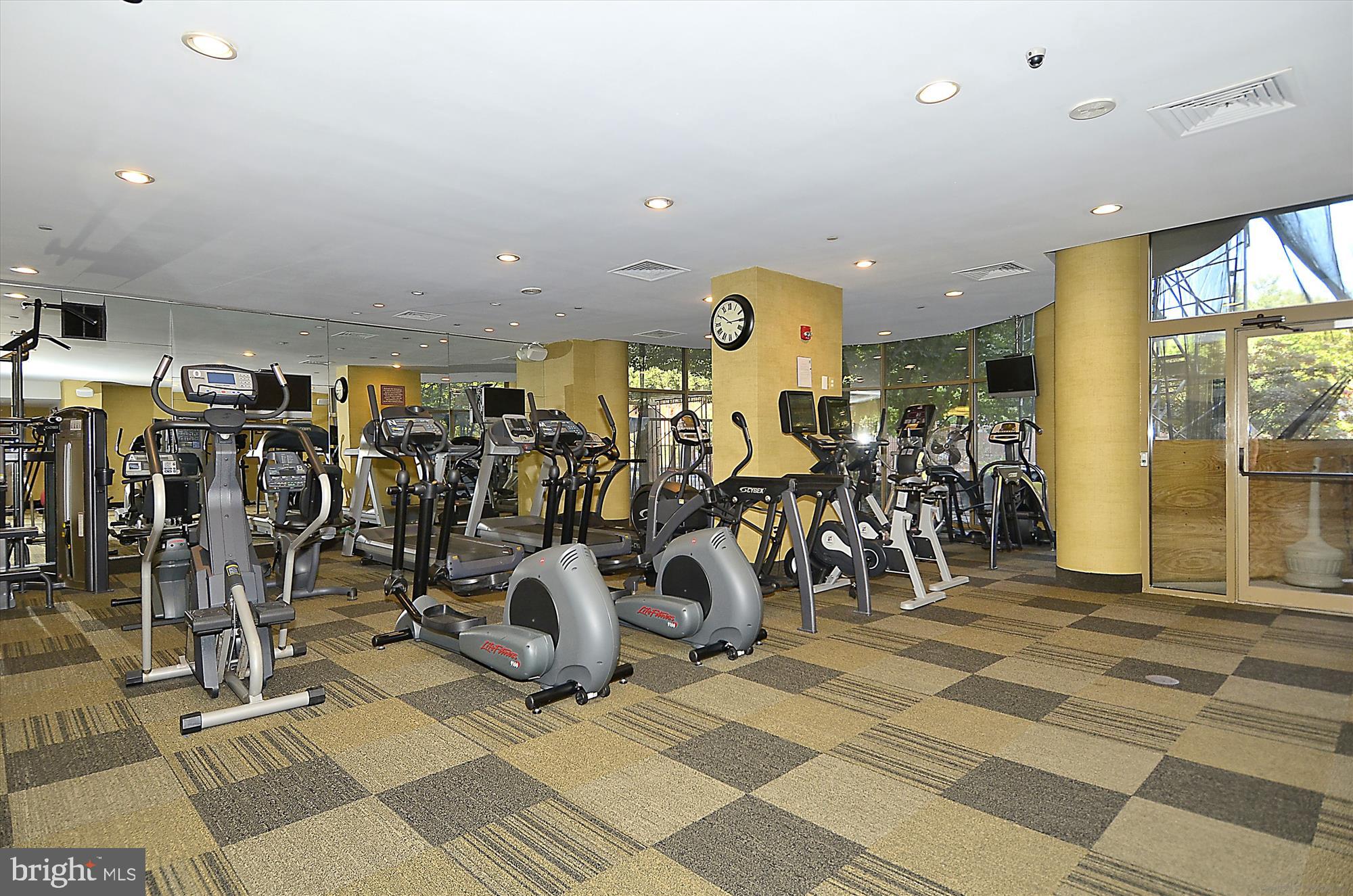 GROSVENOR - Residential Lease