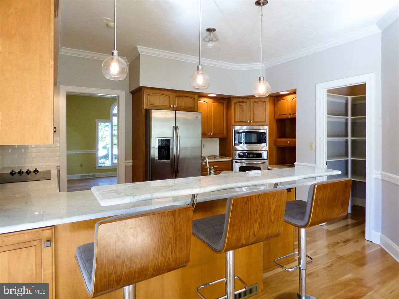 OUTDOOR COUNTRY CLUB - Residential