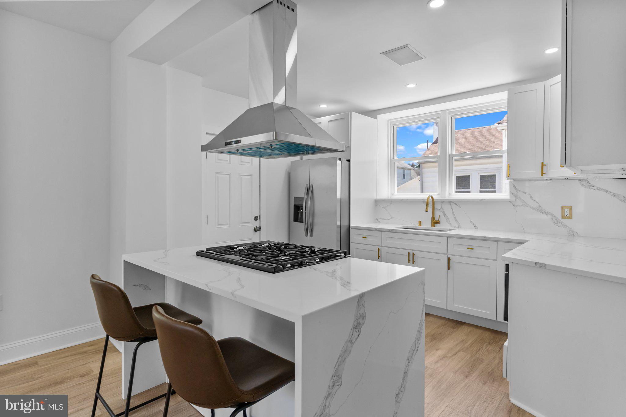 PHILADELPHIA (NORTHEAST) - Residential