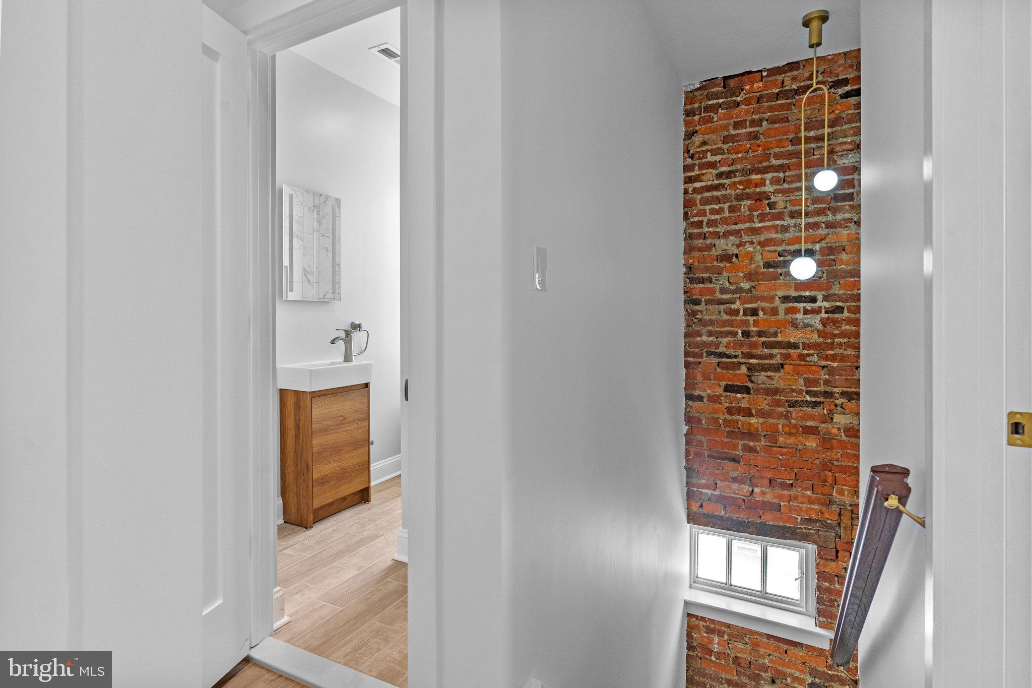 PHILADELPHIA (NORTHEAST) - Residential