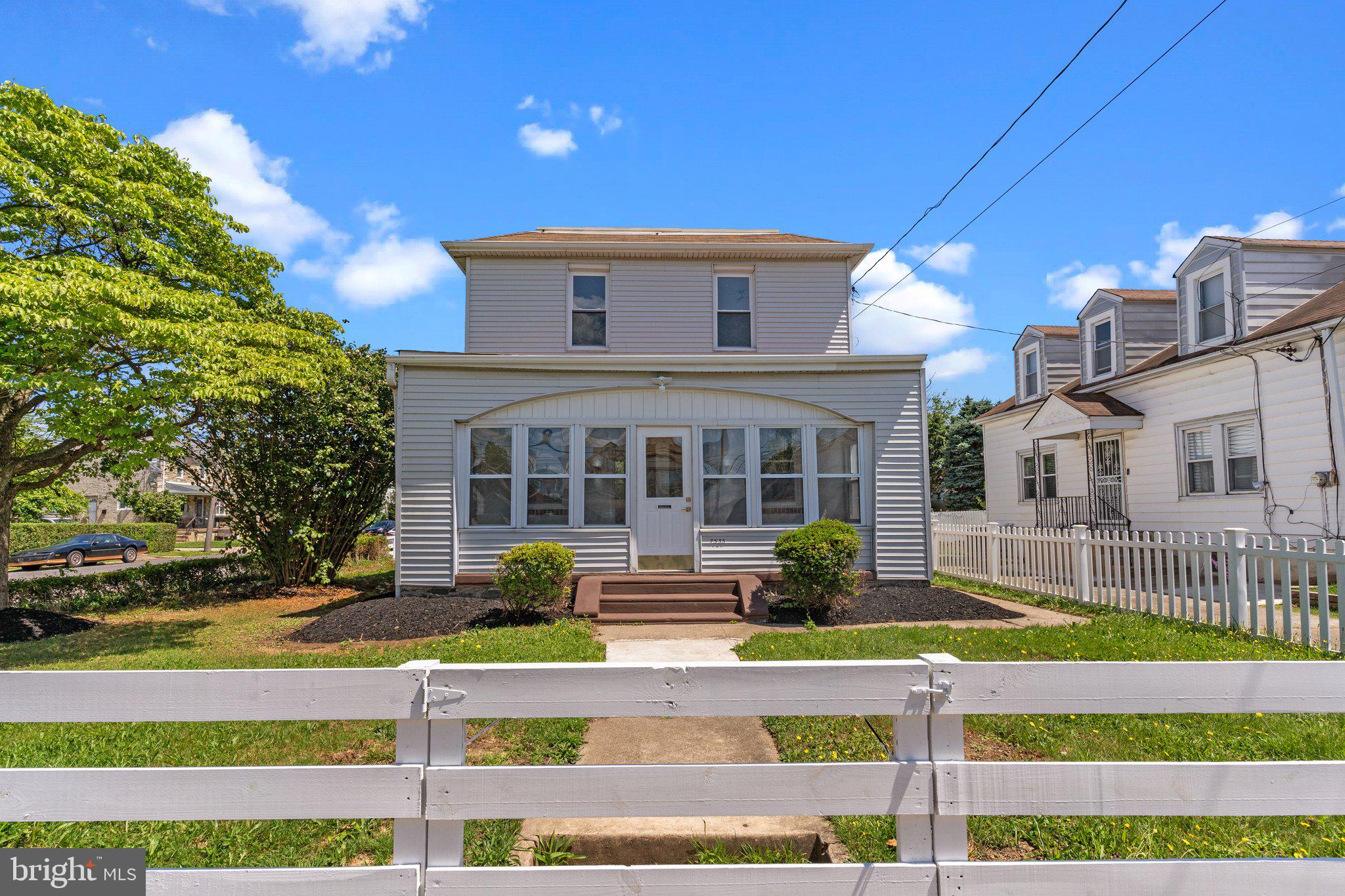 PHILADELPHIA (NORTHEAST) - Residential