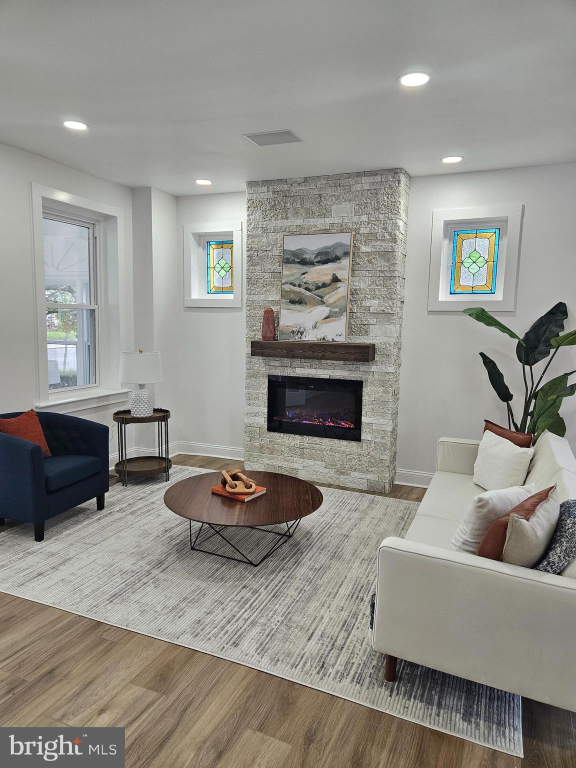 PHILADELPHIA (NORTHEAST) - Residential