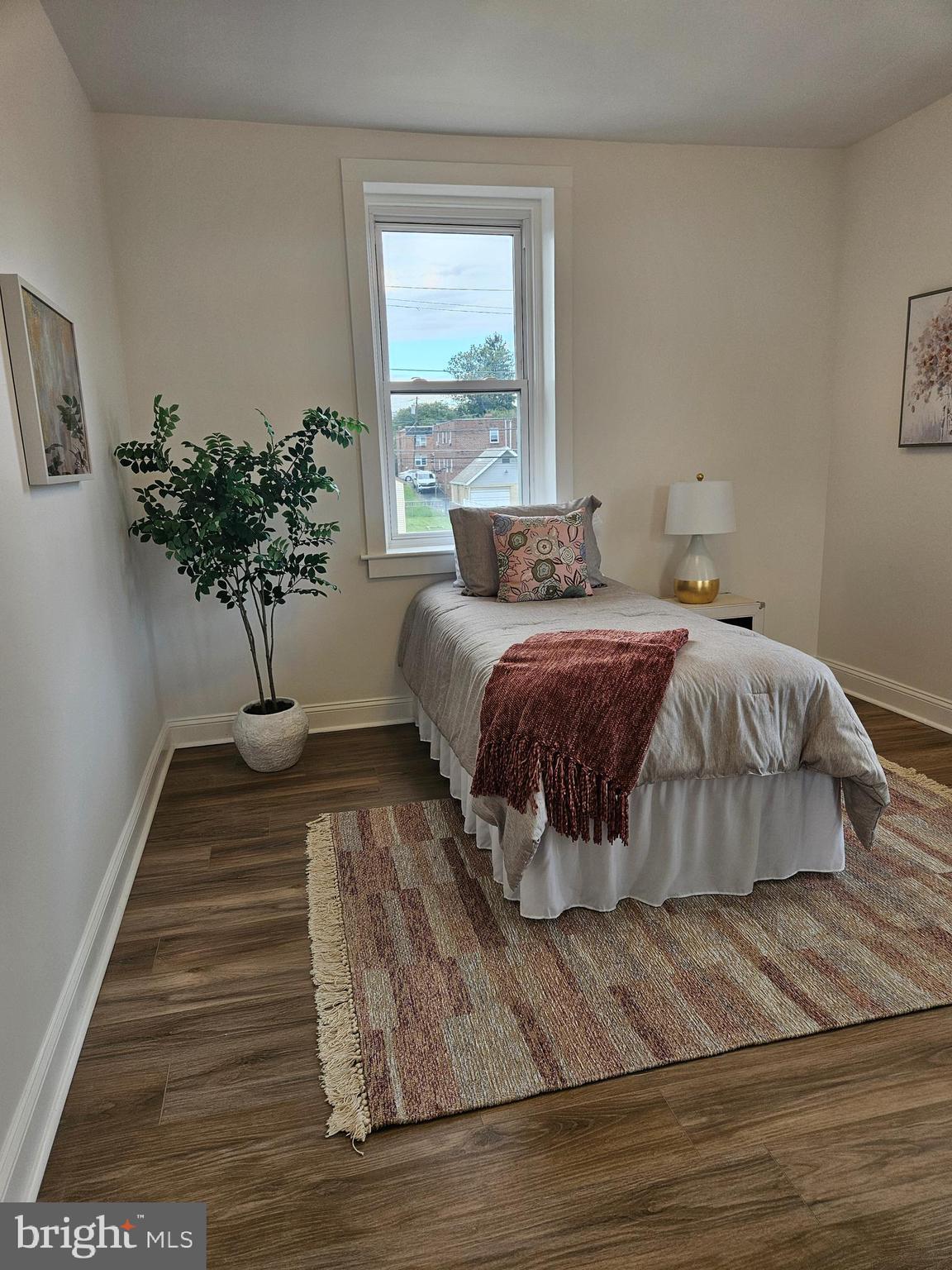 PHILADELPHIA (NORTHEAST) - Residential