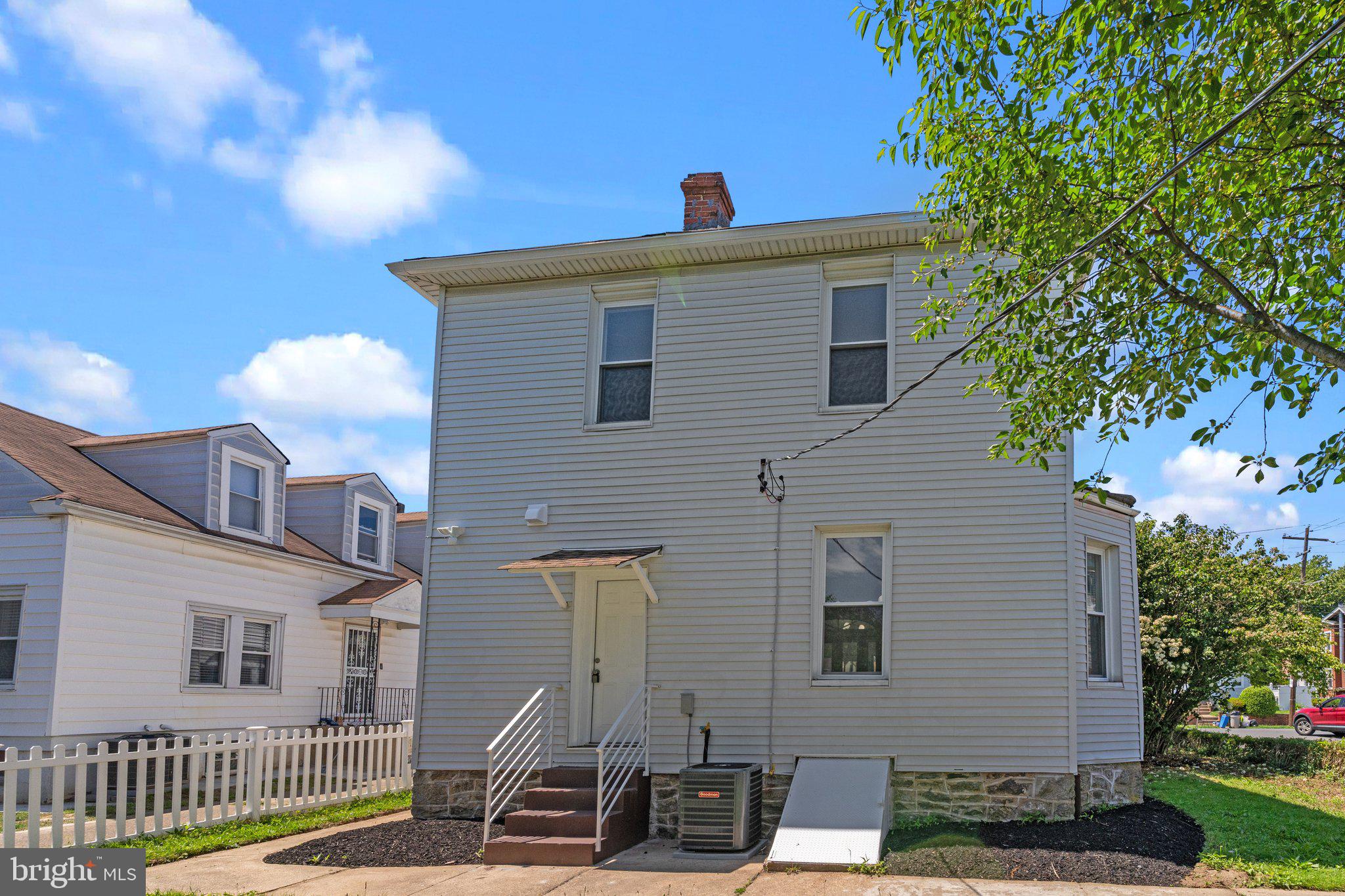 PHILADELPHIA (NORTHEAST) - Residential