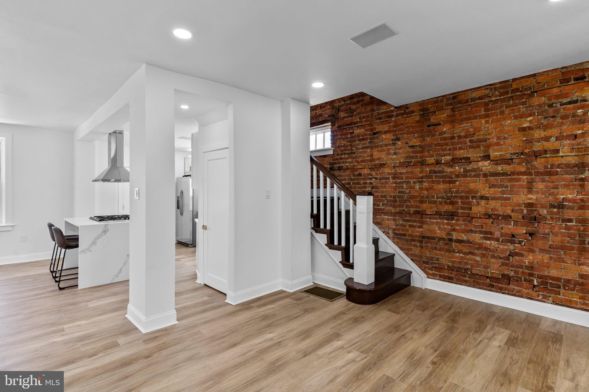 PHILADELPHIA (NORTHEAST) - Residential