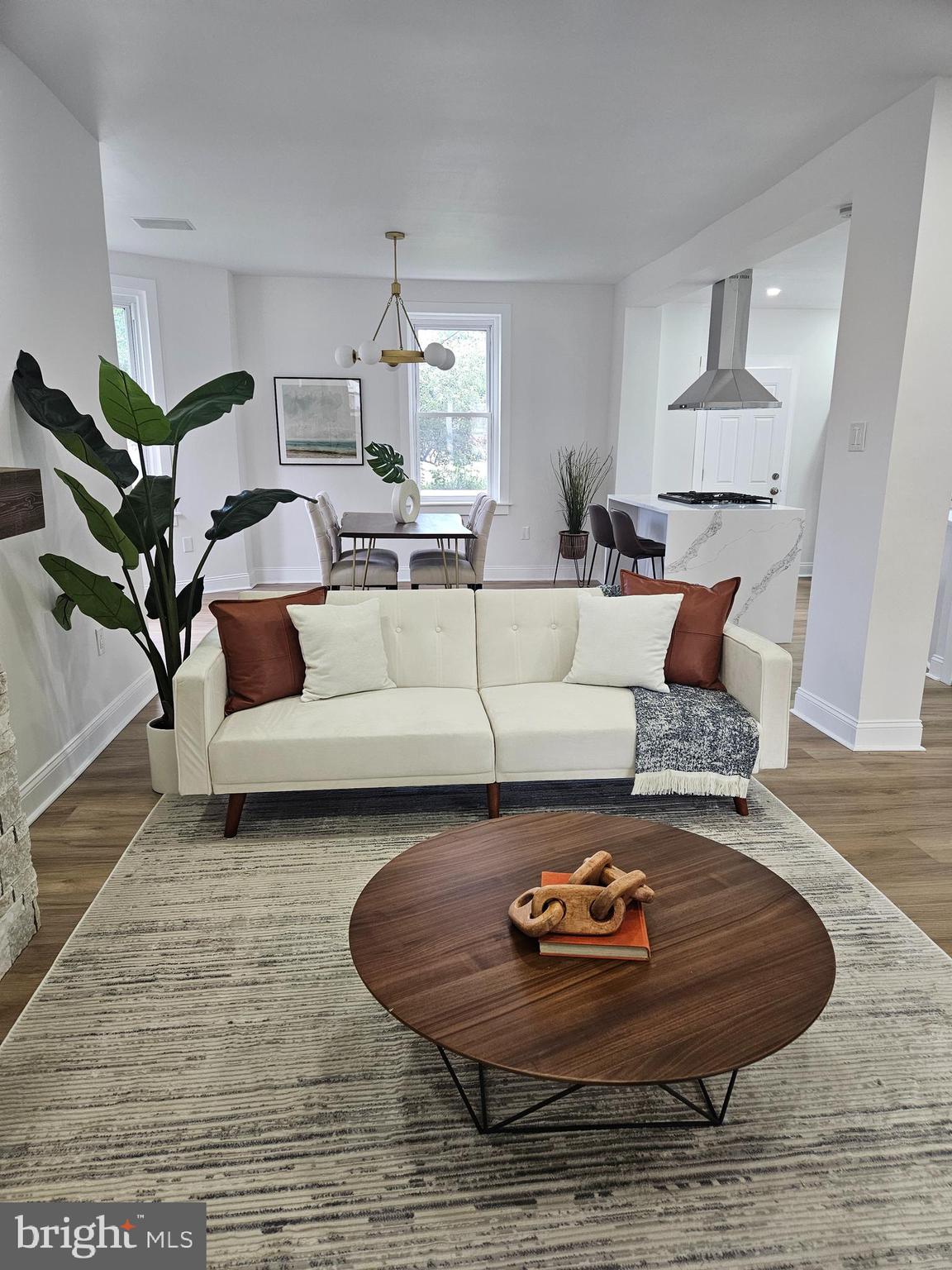 PHILADELPHIA (NORTHEAST) - Residential