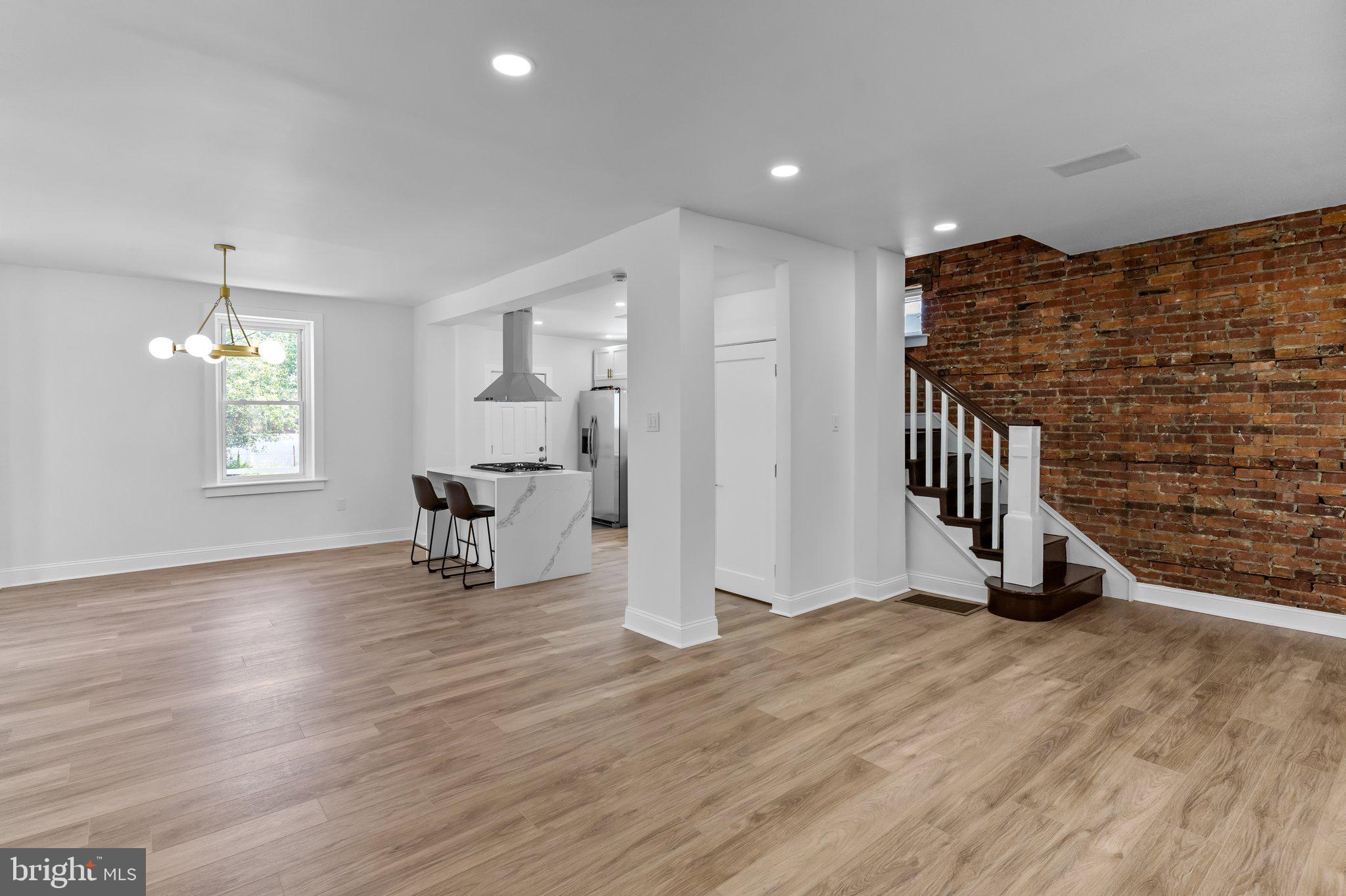 PHILADELPHIA (NORTHEAST) - Residential