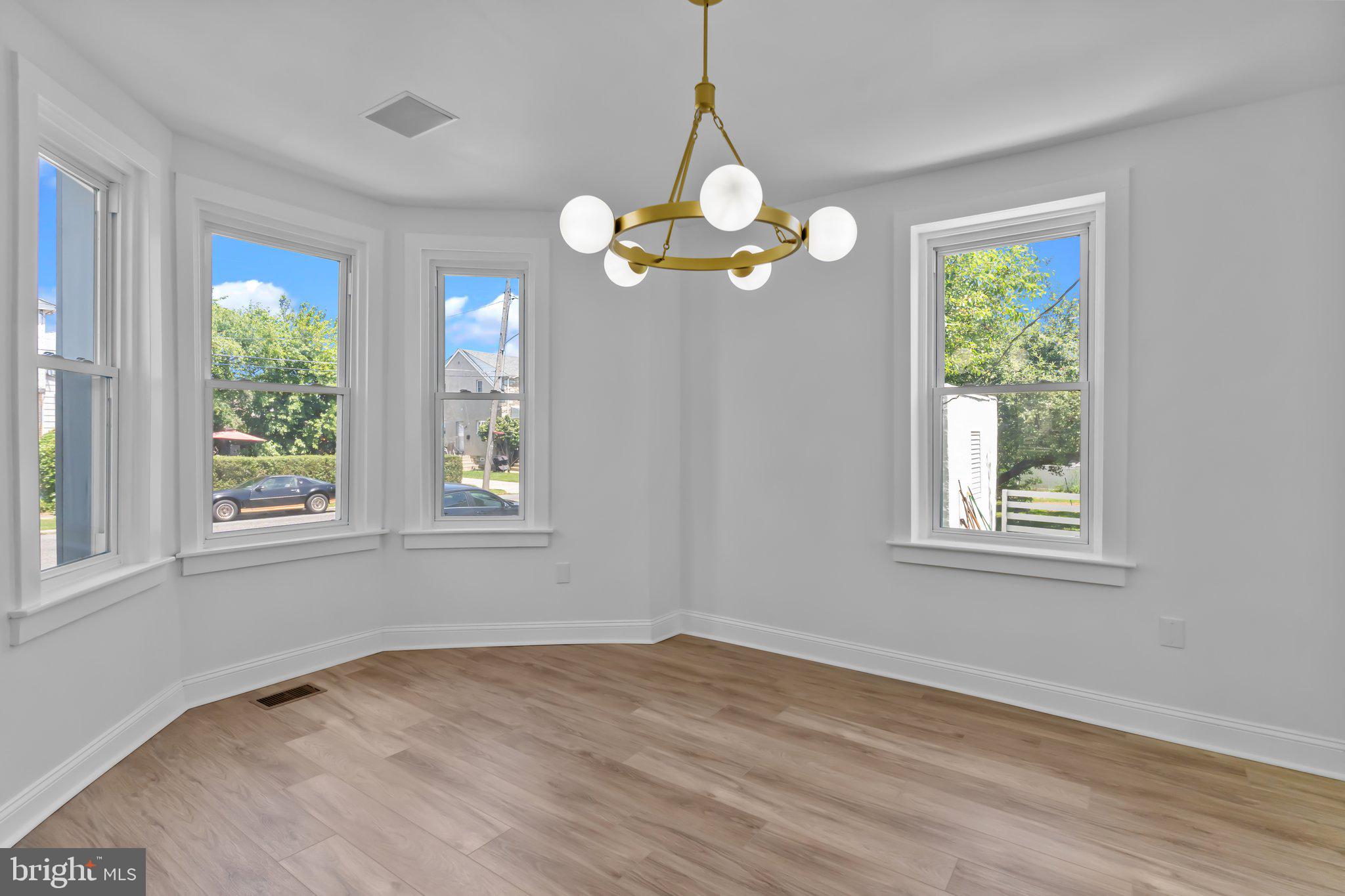 PHILADELPHIA (NORTHEAST) - Residential