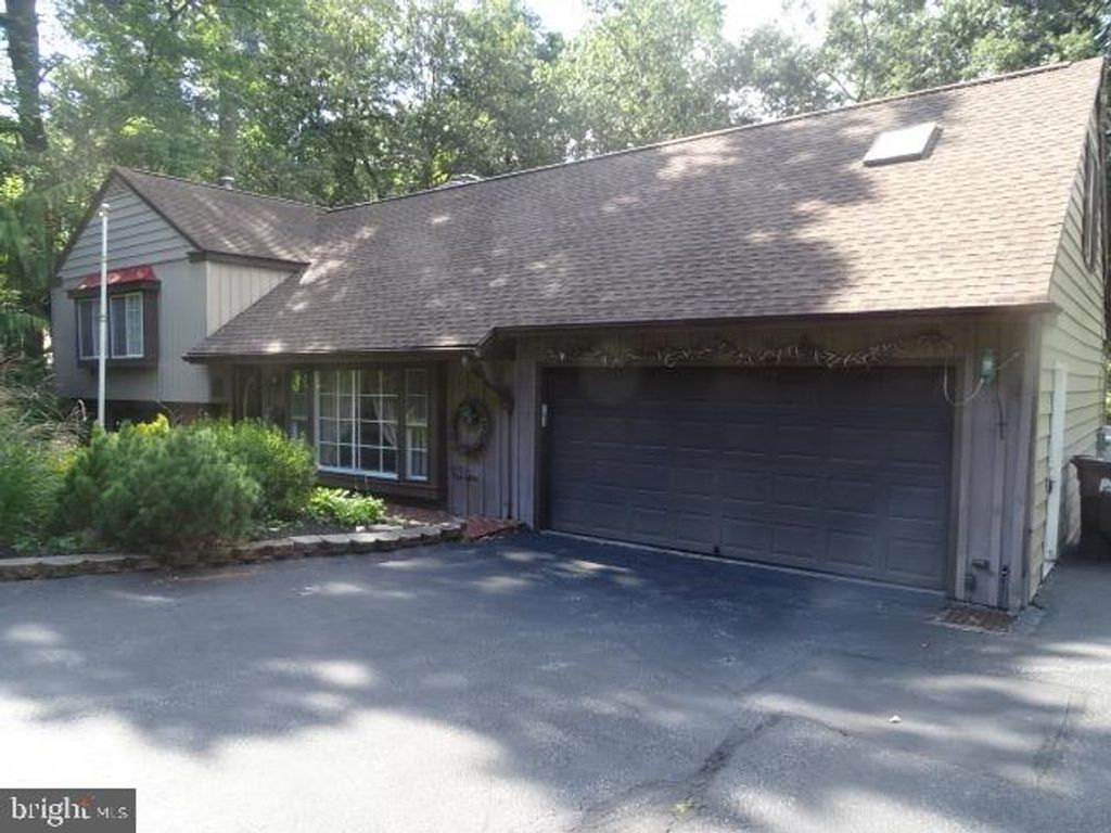 Photo of 75 Laurel Dr, FAYETTEVILLE, PA 17222 (MLS # PAFL2030756)