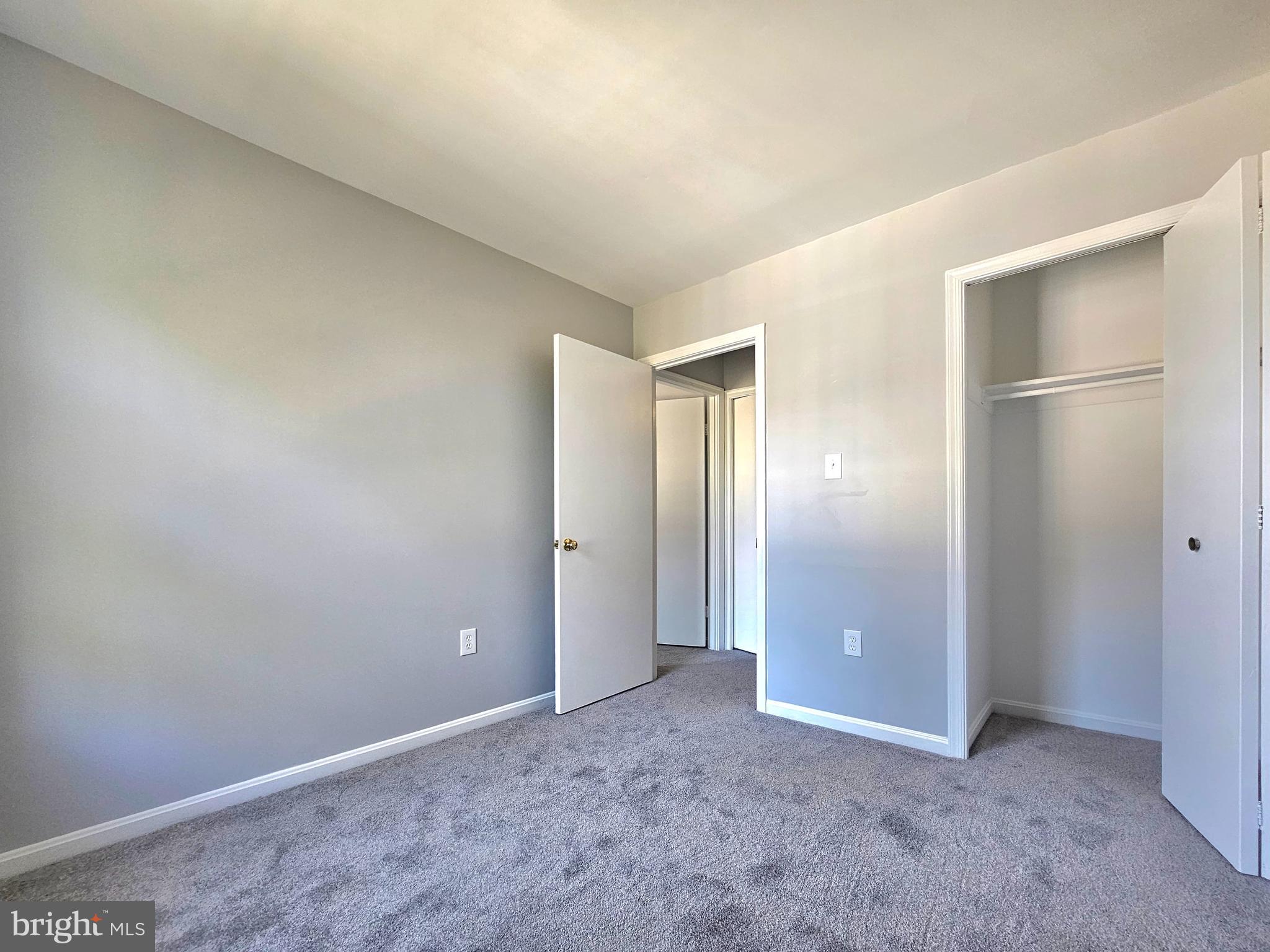 KINGS PARK WEST - Residential Lease