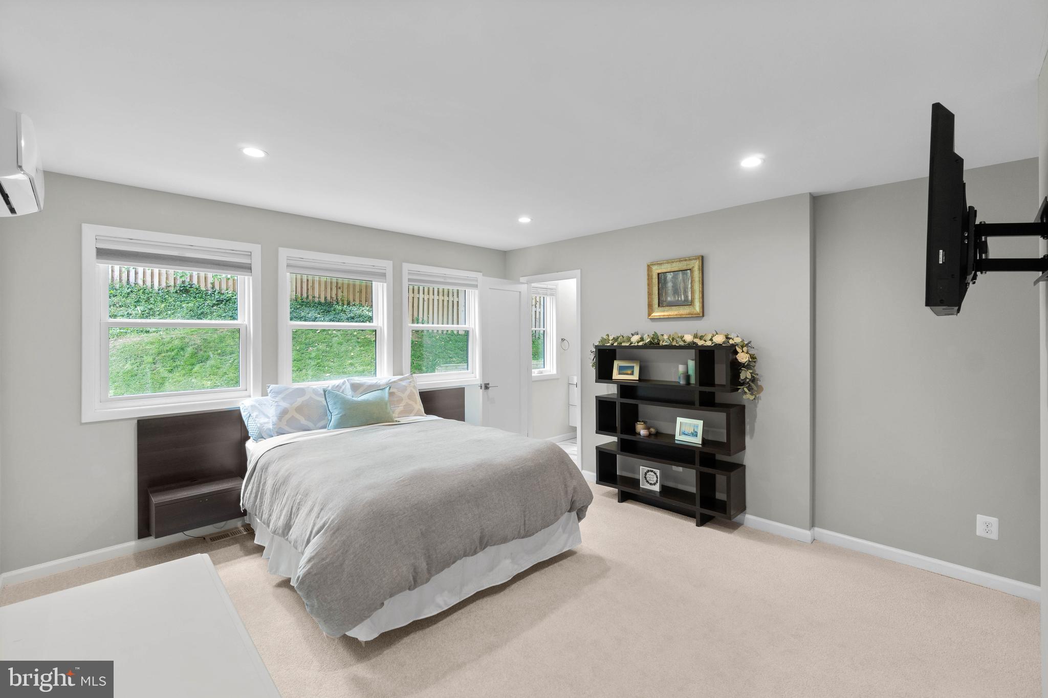 LACEY FOREST - Residential