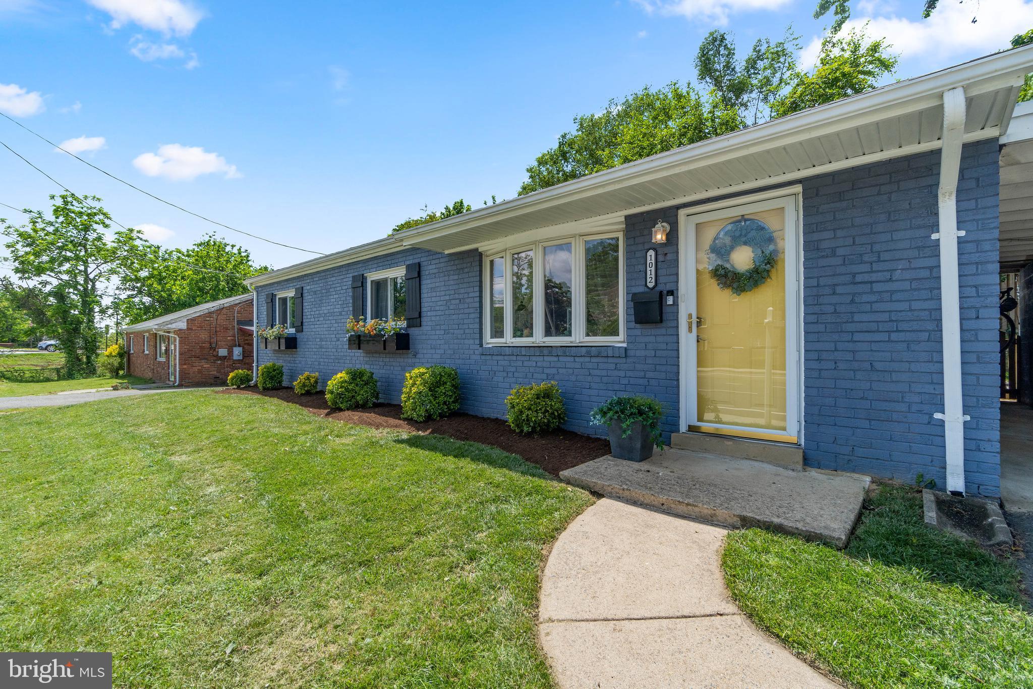 LACEY FOREST - Residential