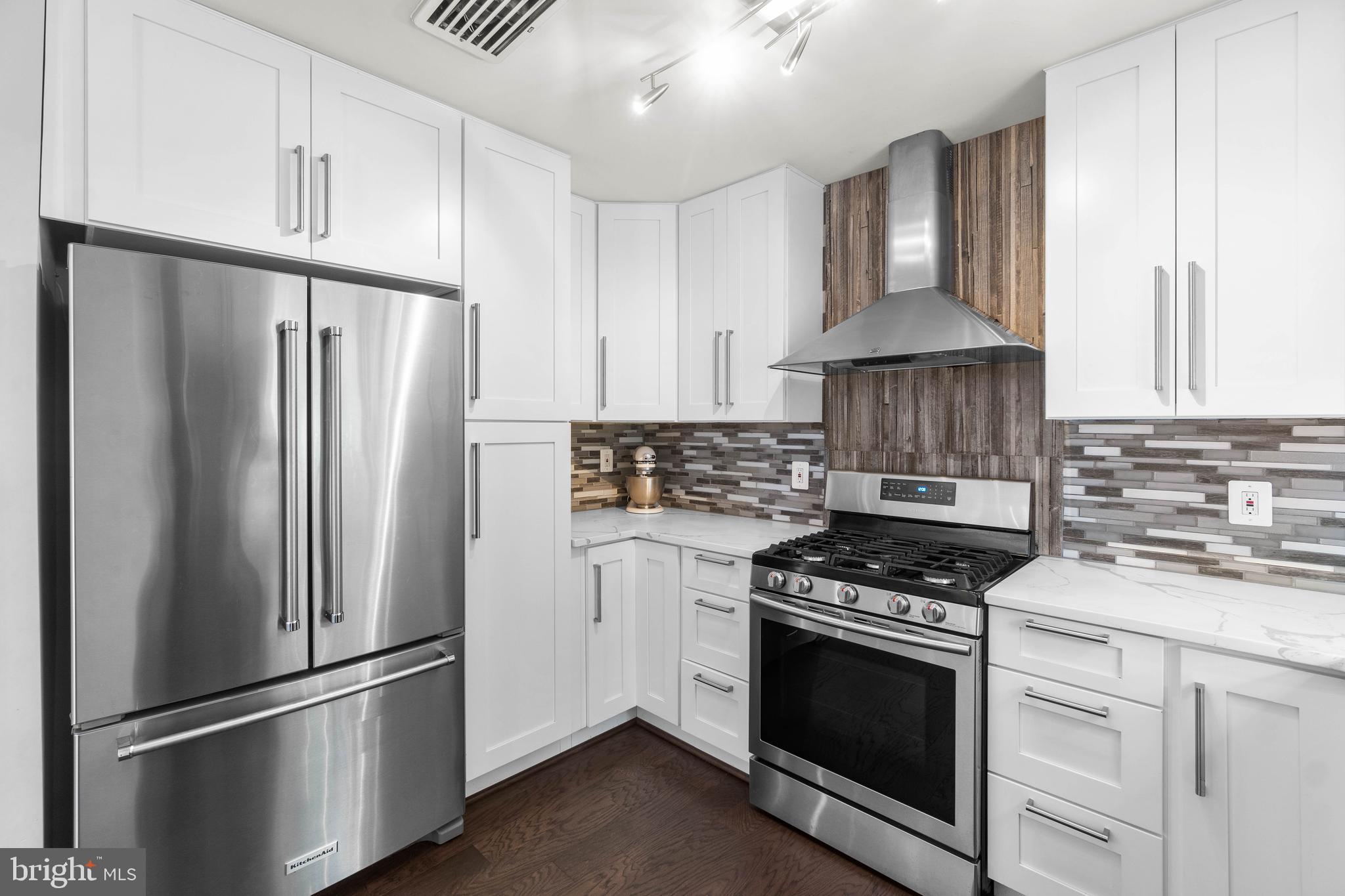 LACEY FOREST - Residential