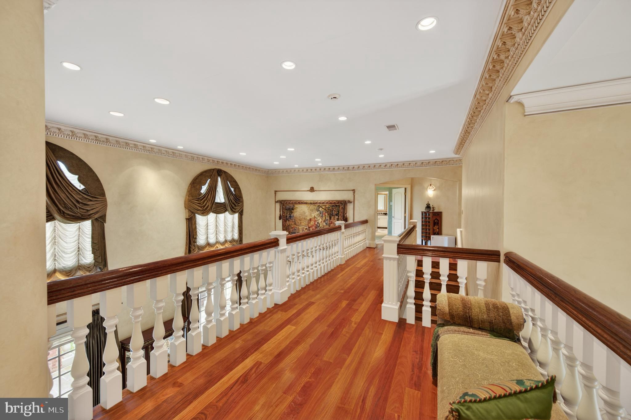 HILLSTEAD - Residential