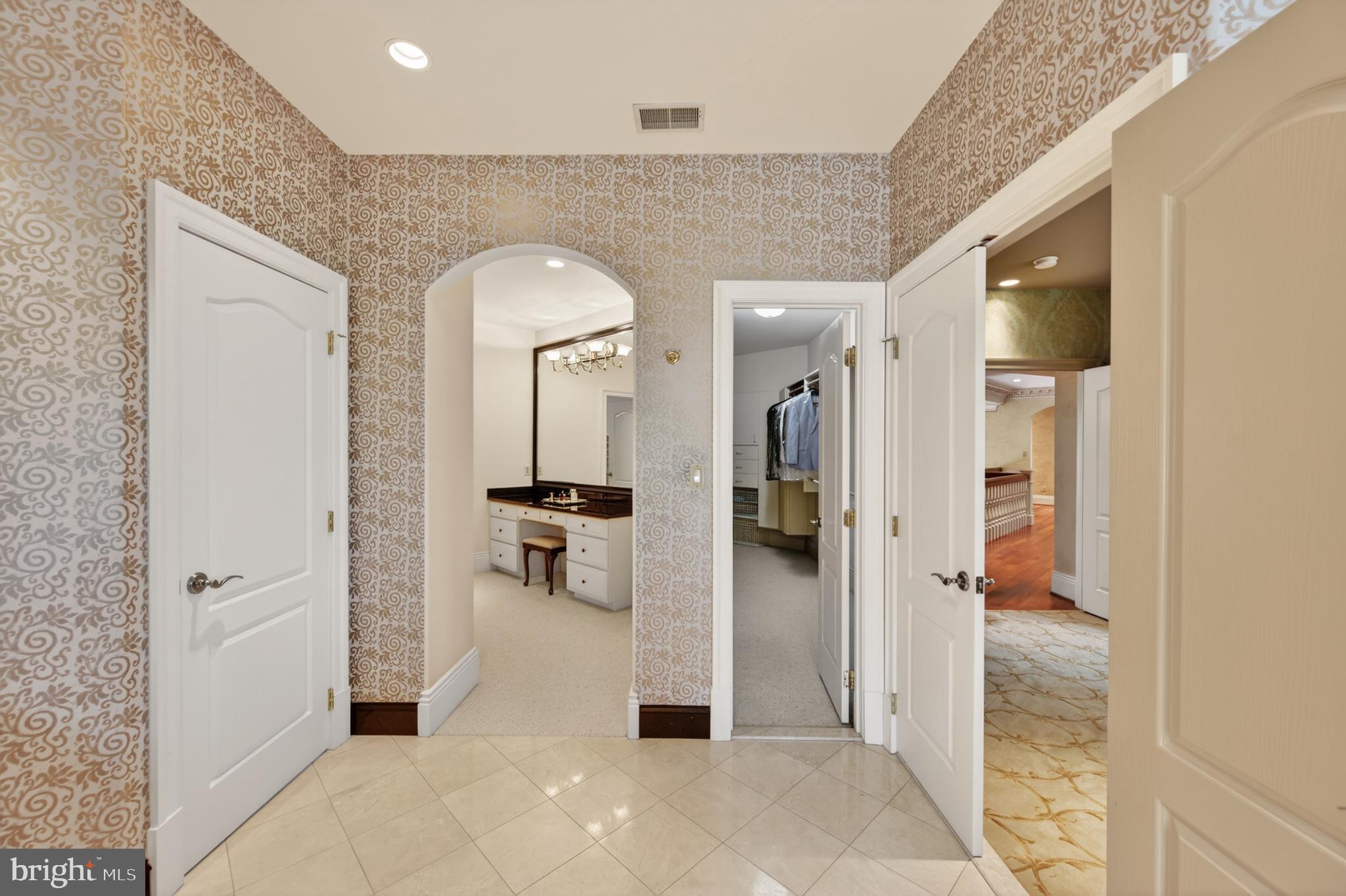 HILLSTEAD - Residential