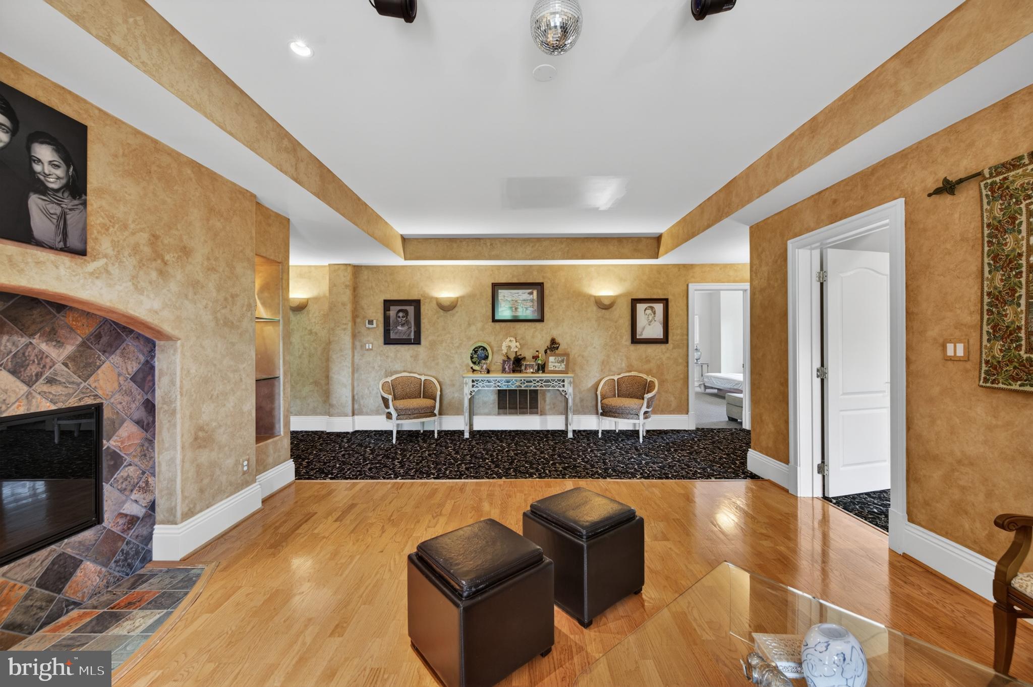 HILLSTEAD - Residential