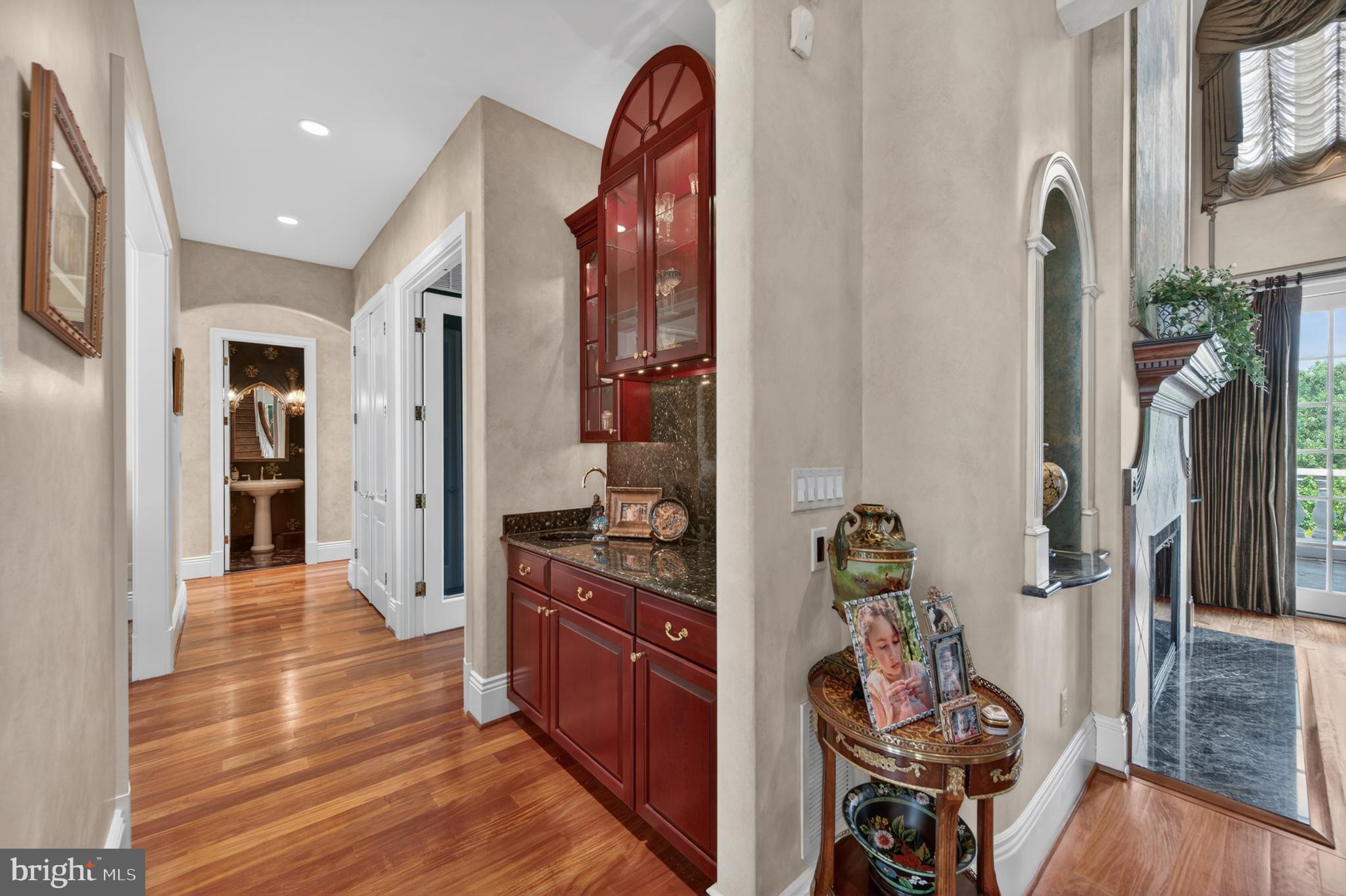 HILLSTEAD - Residential
