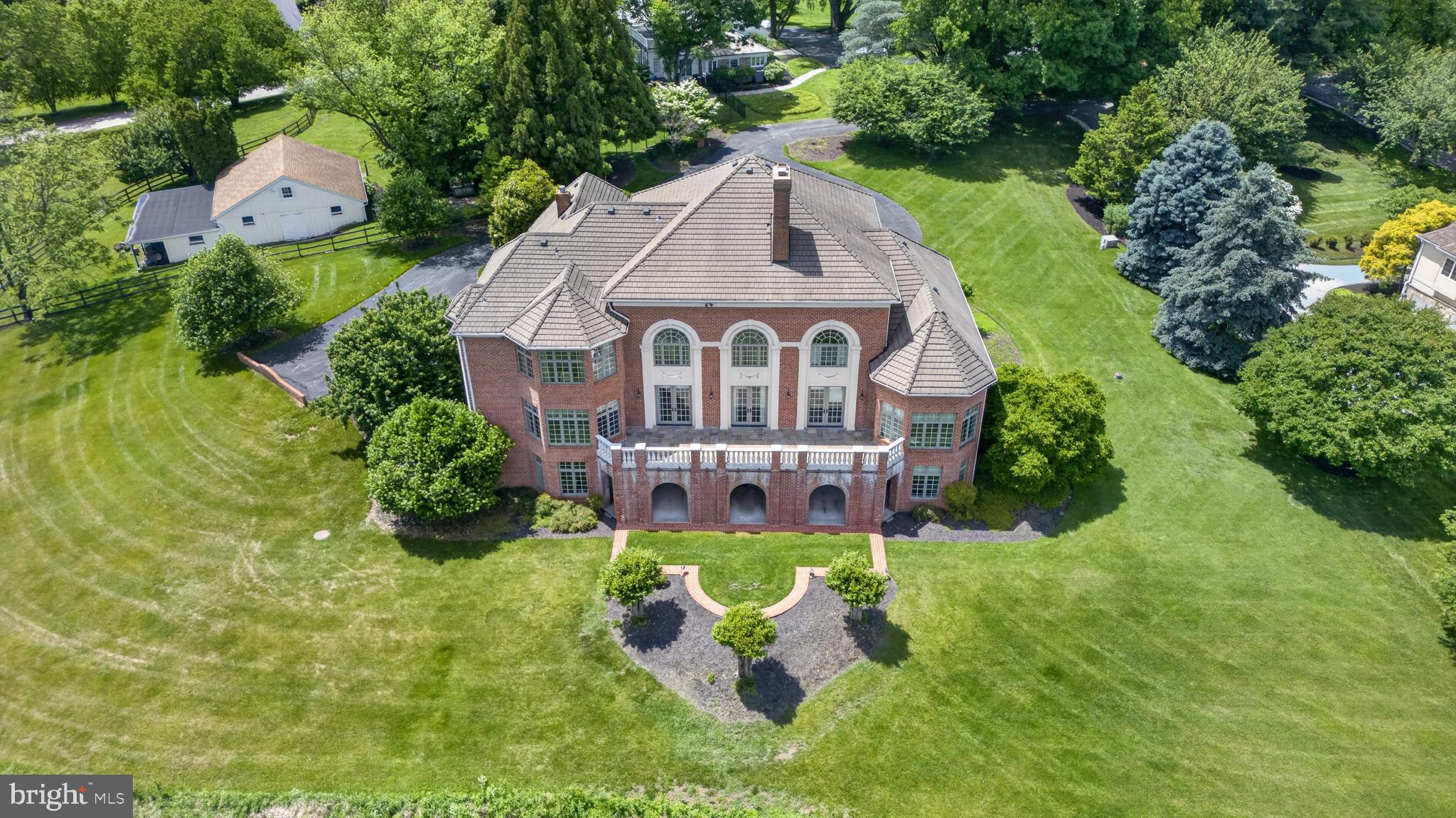 HILLSTEAD - Residential