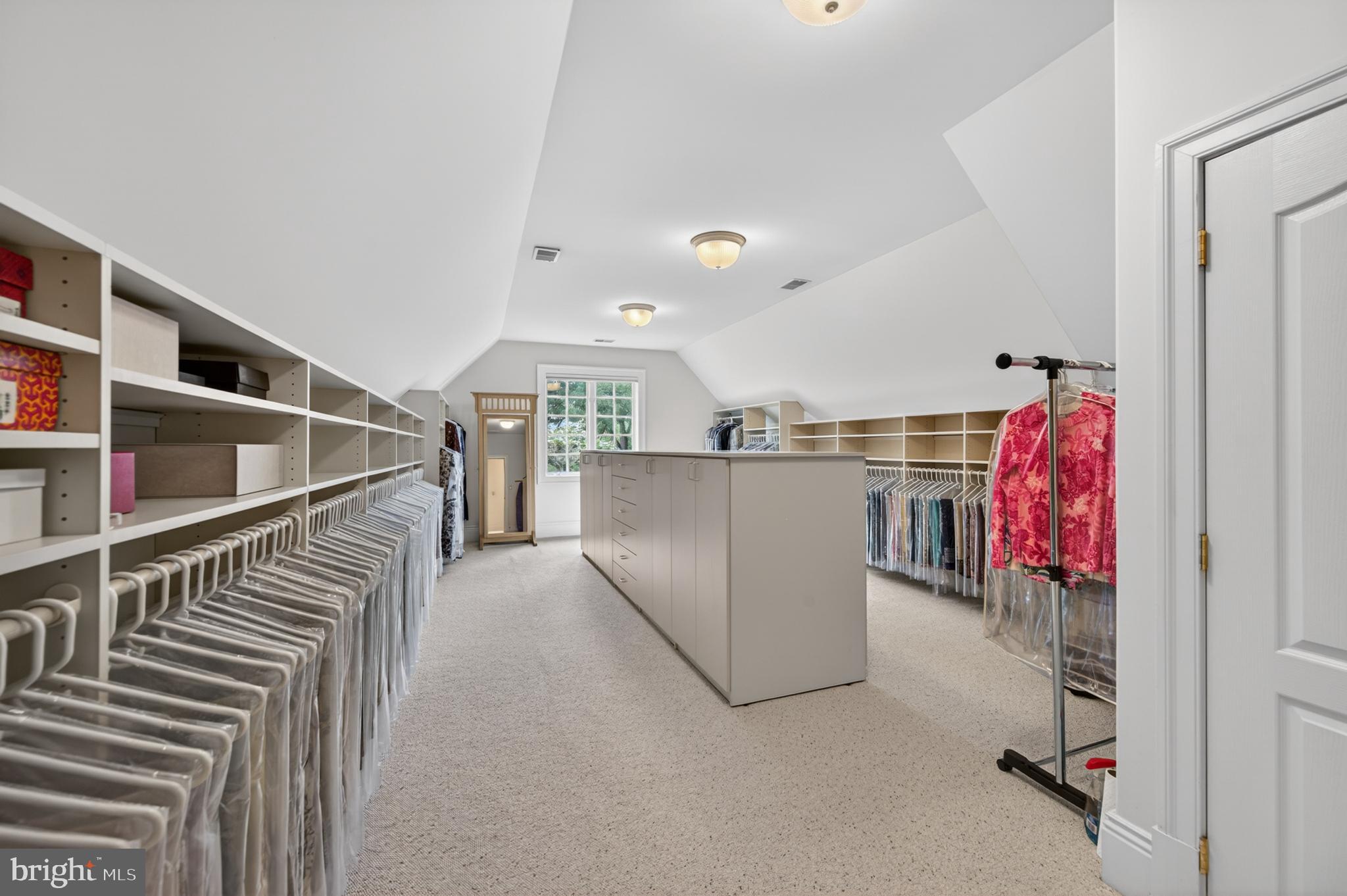 HILLSTEAD - Residential