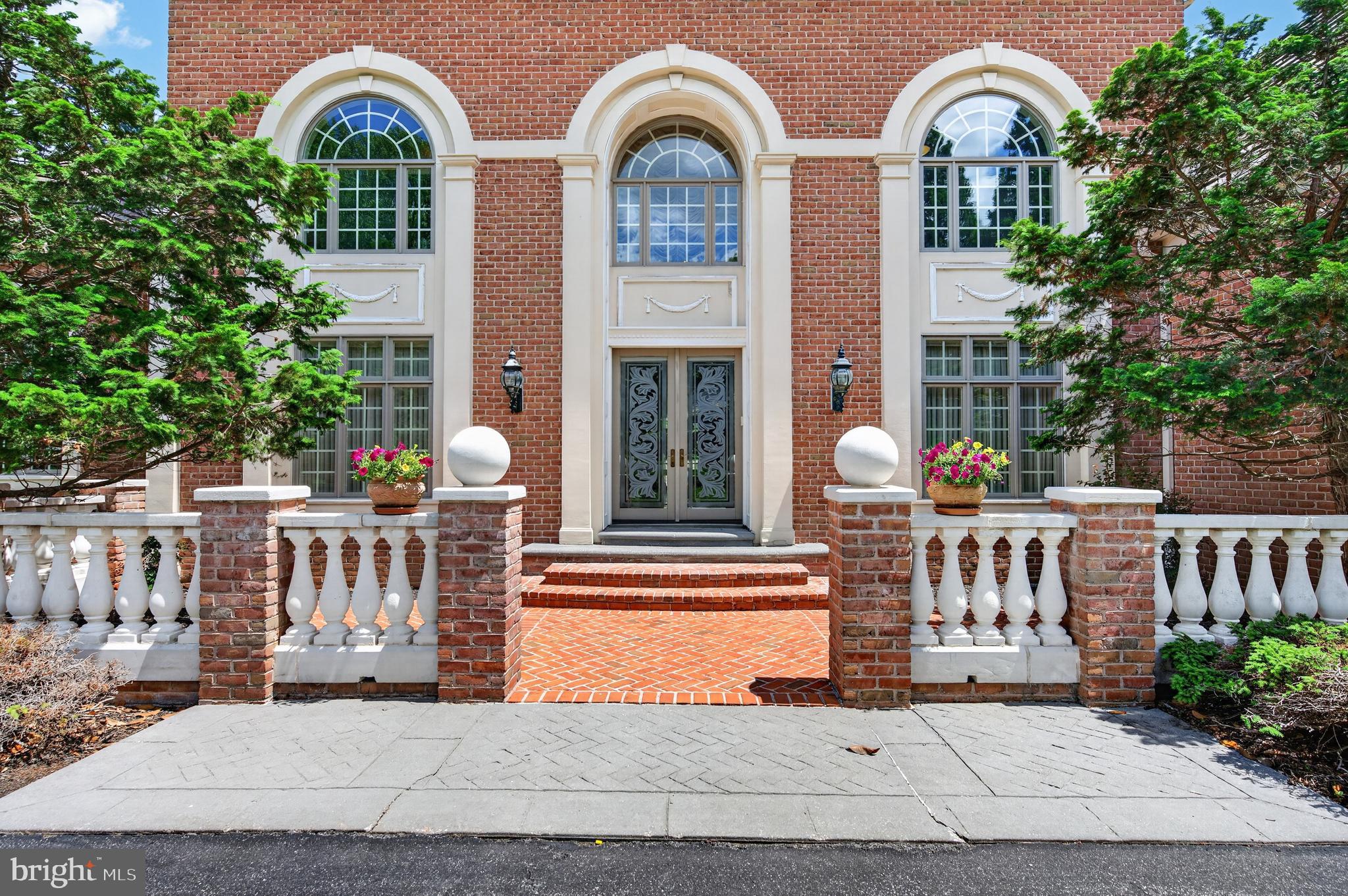 HILLSTEAD - Residential