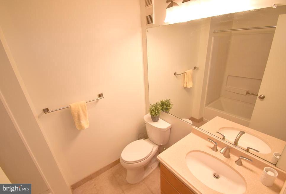 OTTERBEIN - Residential Lease