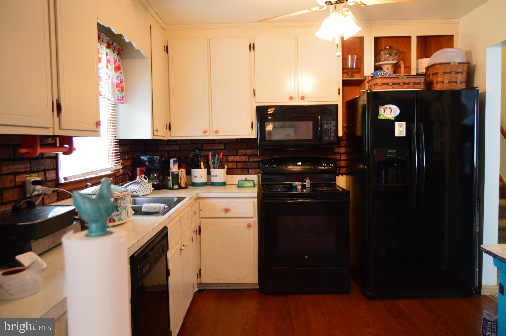 GRAFTON VILLAGE - Residential Lease