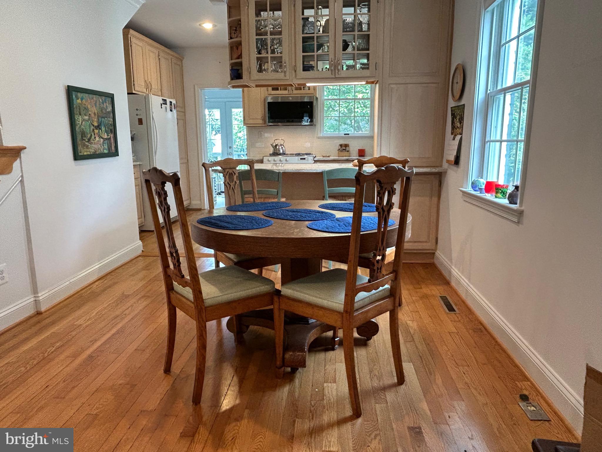 CRESTVIEW - Residential Lease