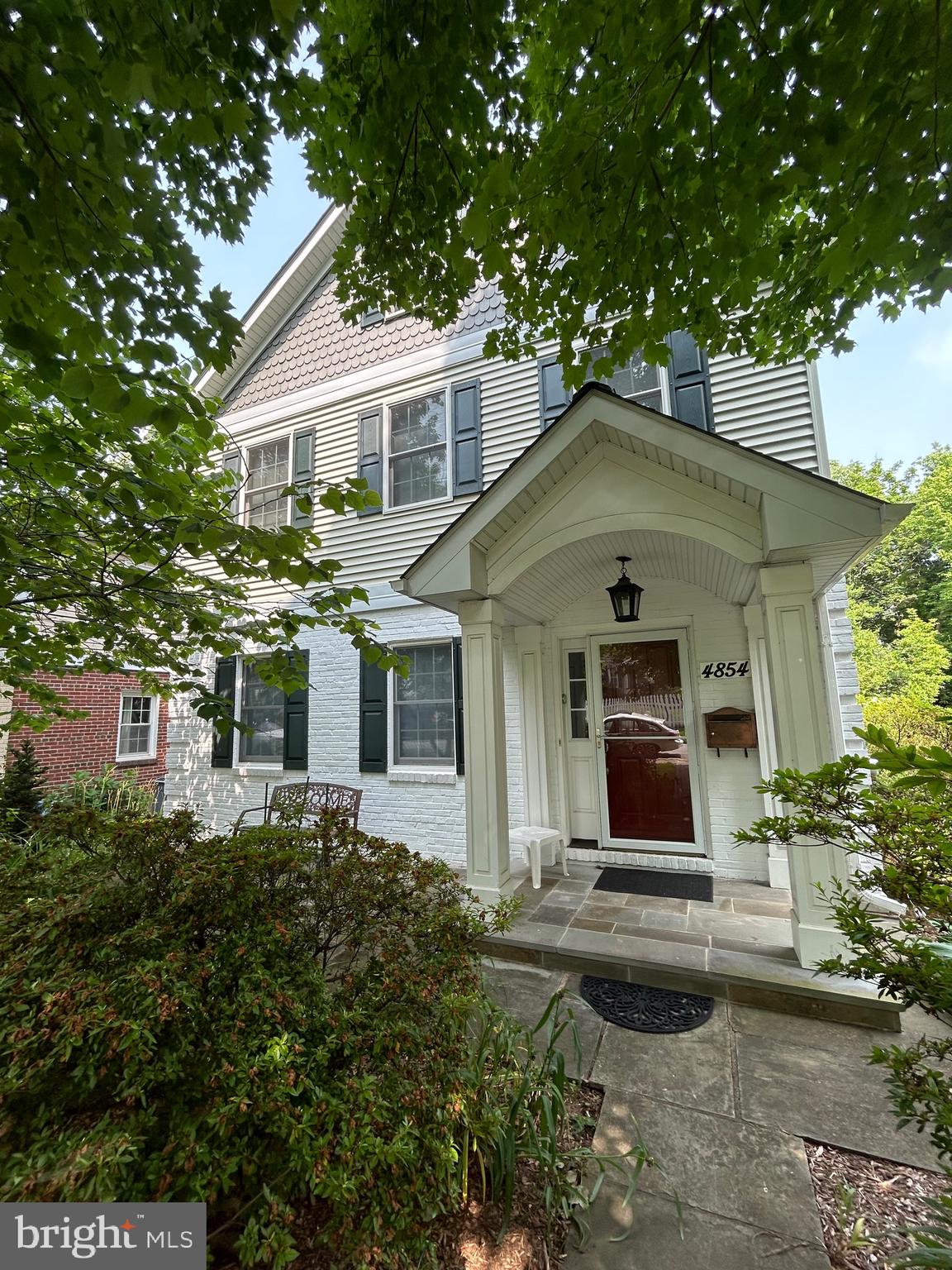 CRESTVIEW - Residential Lease