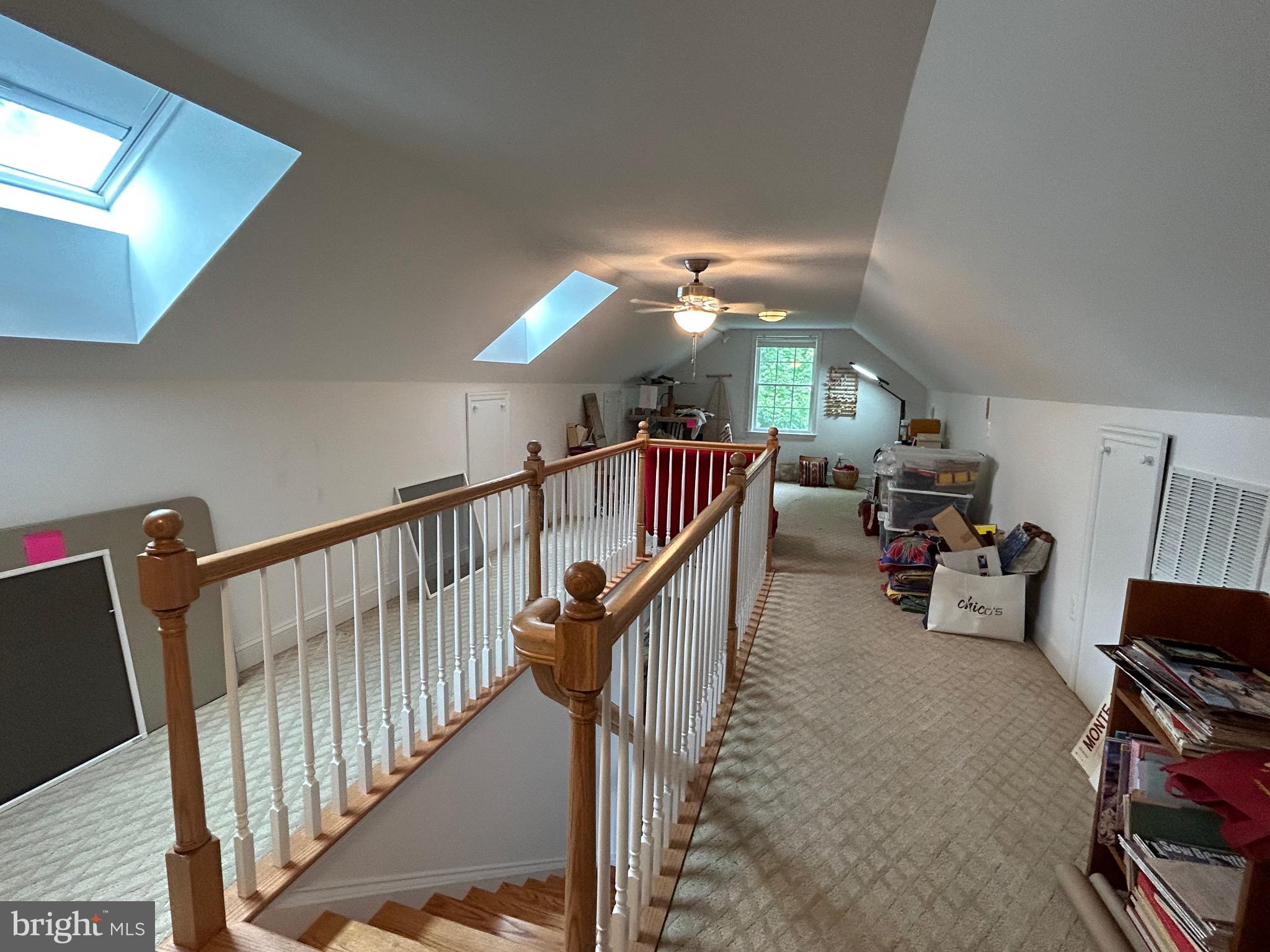 CRESTVIEW - Residential Lease