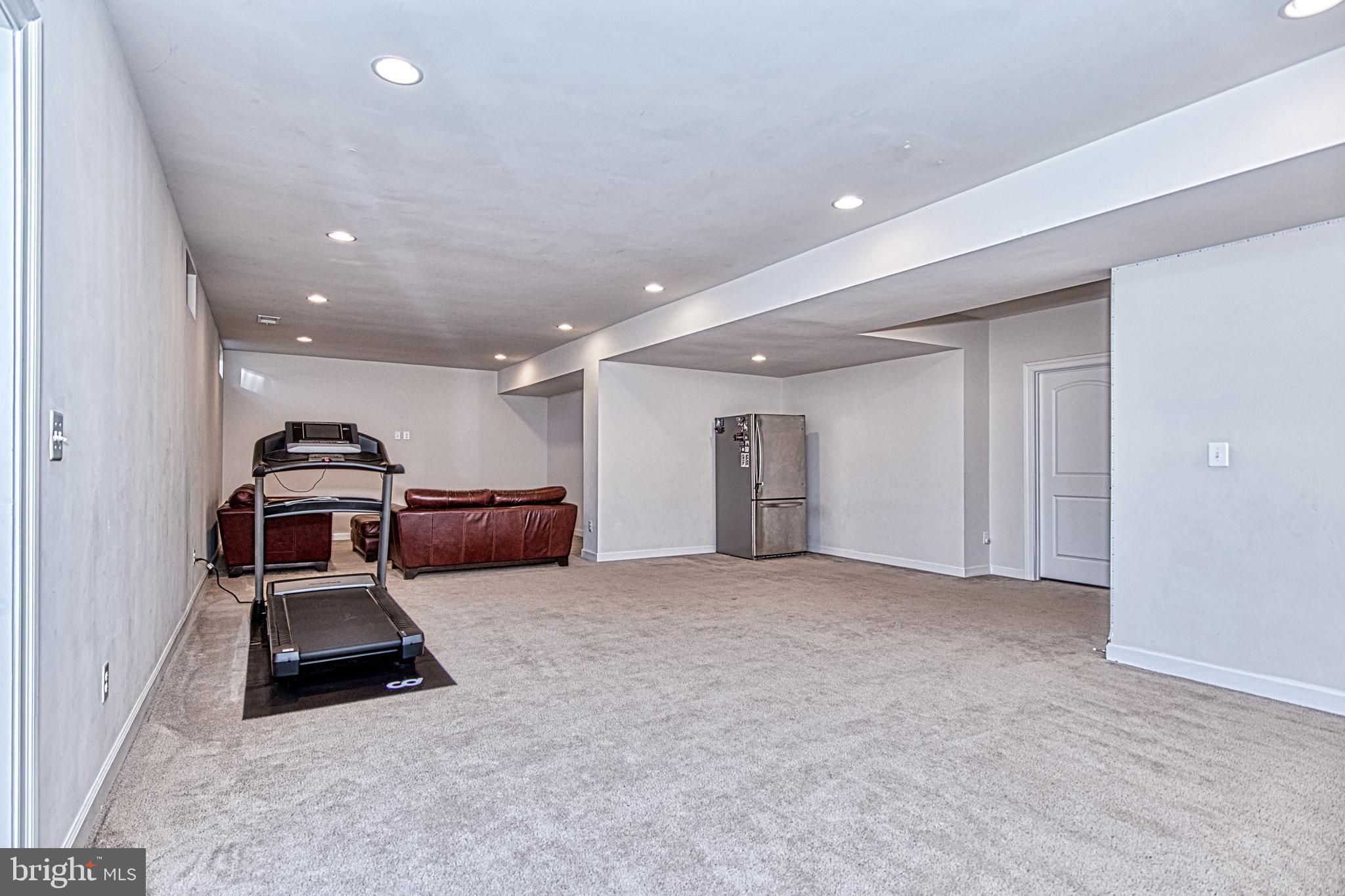 KIRKPATRICK WEST - Residential