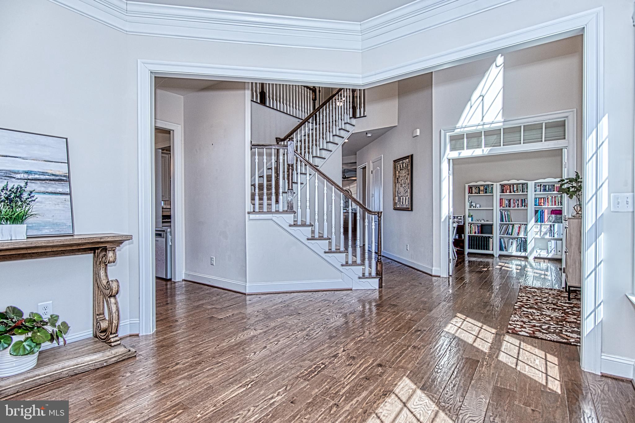 41514 CARRIAGE HORSE DRIVE