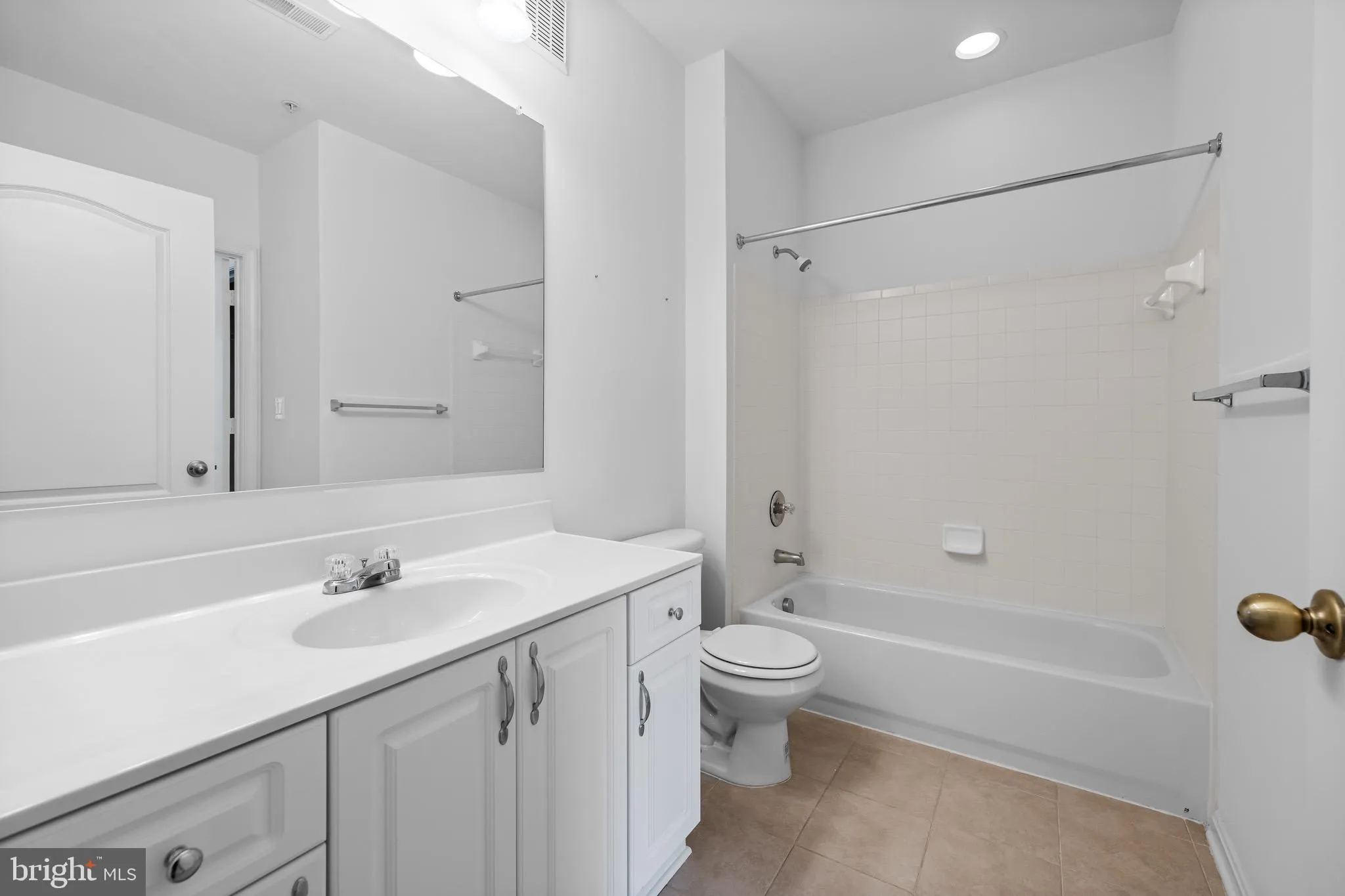 Hunt Valley, Maryland 21030, United States, 2 Bedrooms Bedrooms, ,2 BathroomsBathrooms,Residential,Active,146432