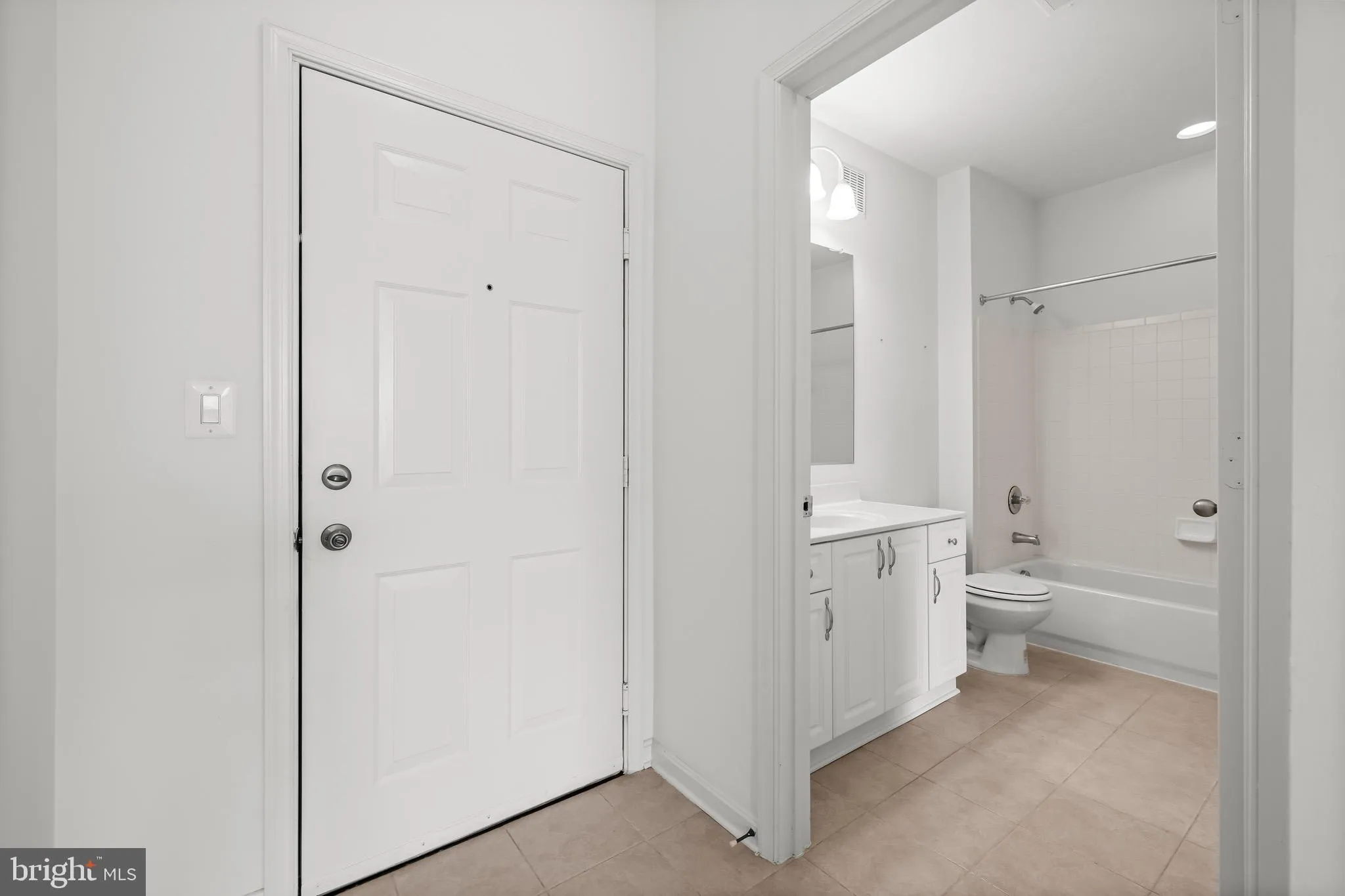 Hunt Valley, Maryland 21030, United States, 2 Bedrooms Bedrooms, ,2 BathroomsBathrooms,Residential,Active,146432