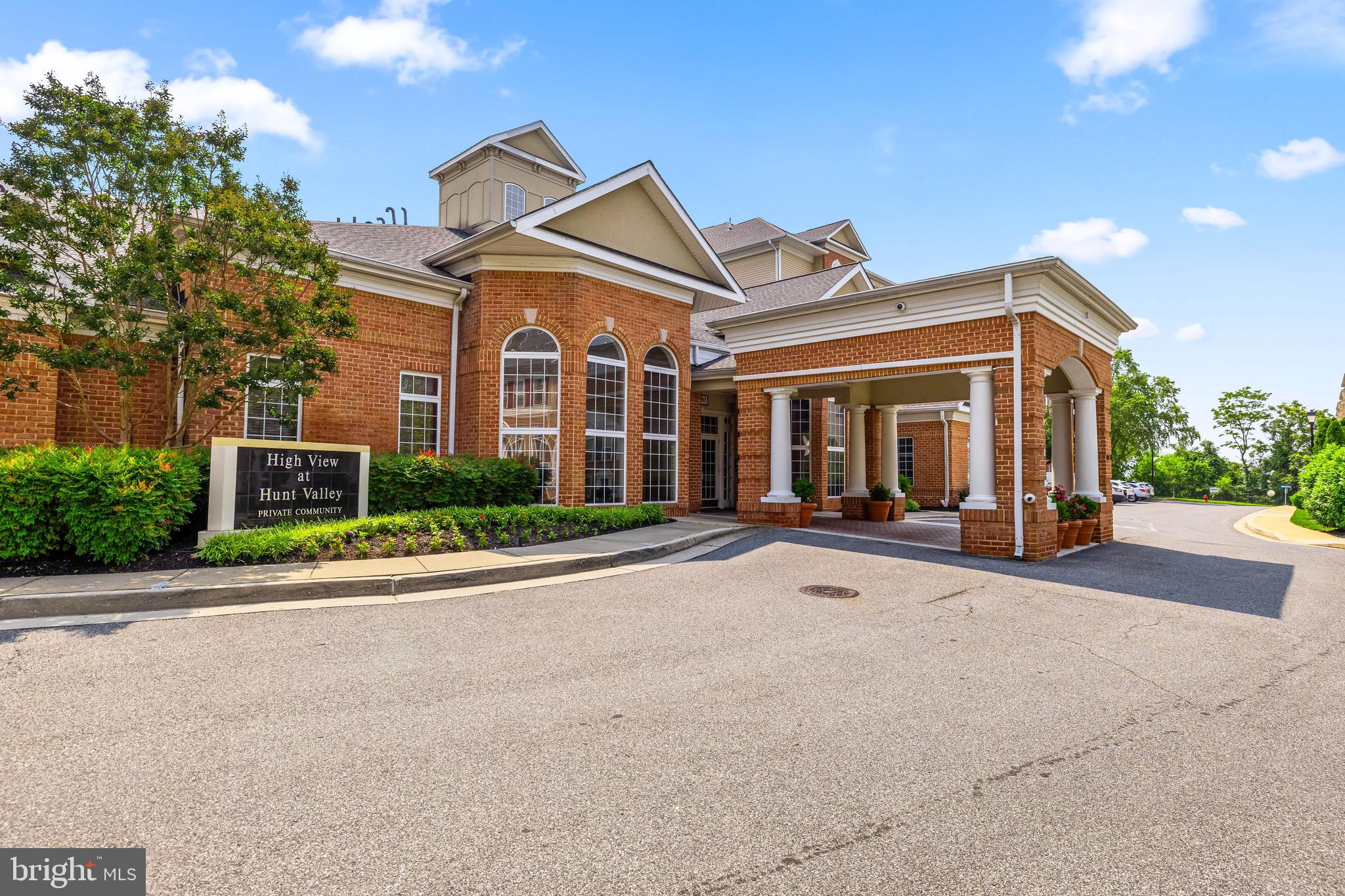 400 SYMPHONY CIRCLE 342E