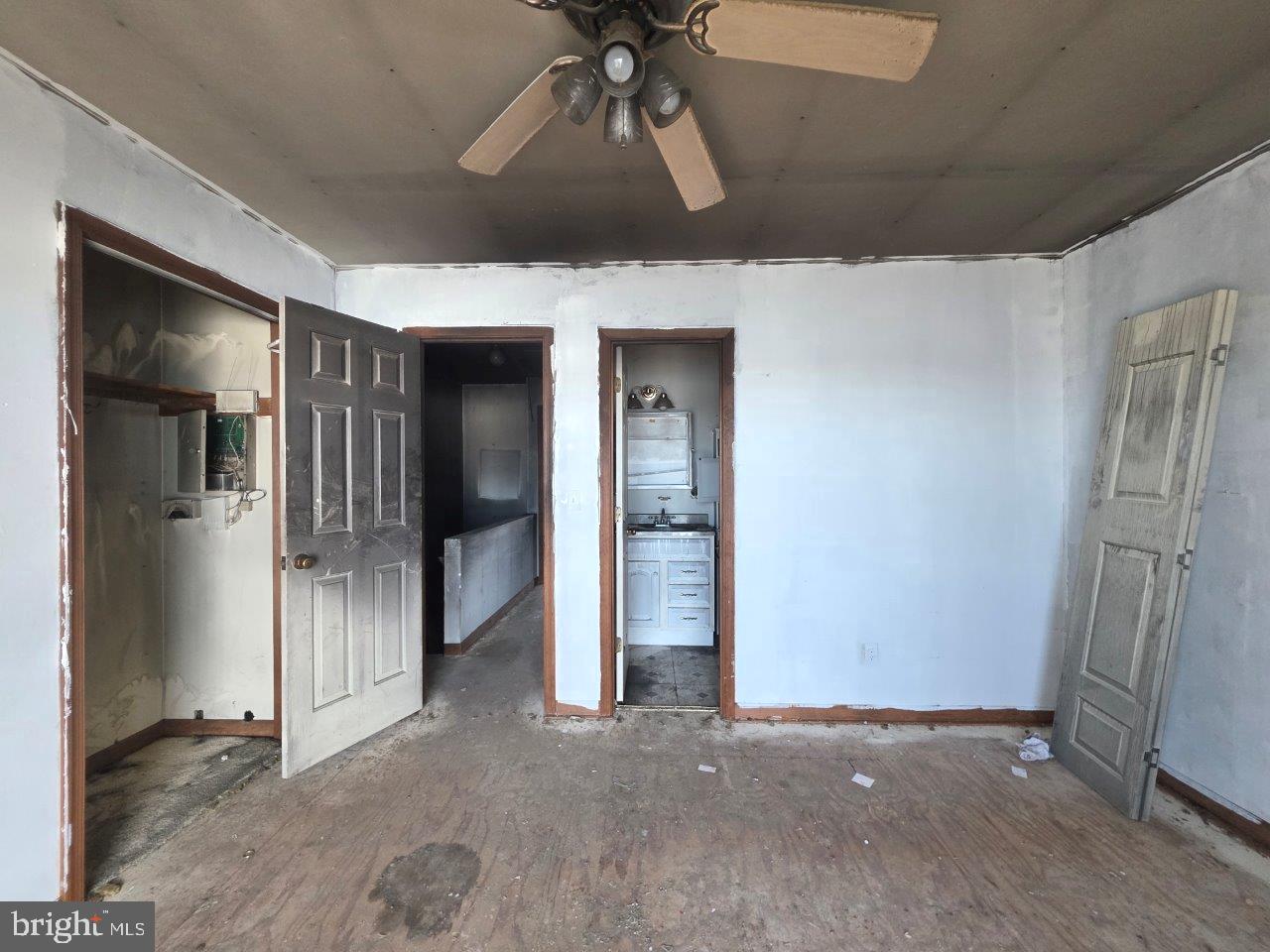 ASSATEAGUE CHANNEL TOWNHOMES - Residential