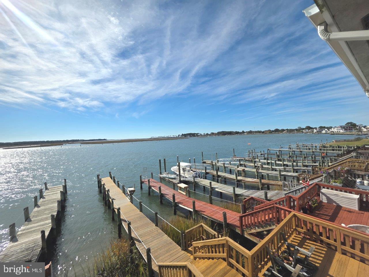 ASSATEAGUE CHANNEL TOWNHOMES - Residential