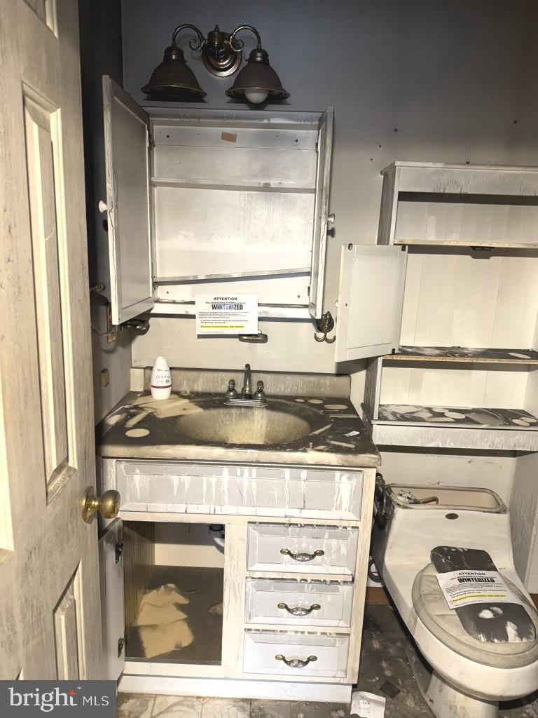 ASSATEAGUE CHANNEL TOWNHOMES - Residential