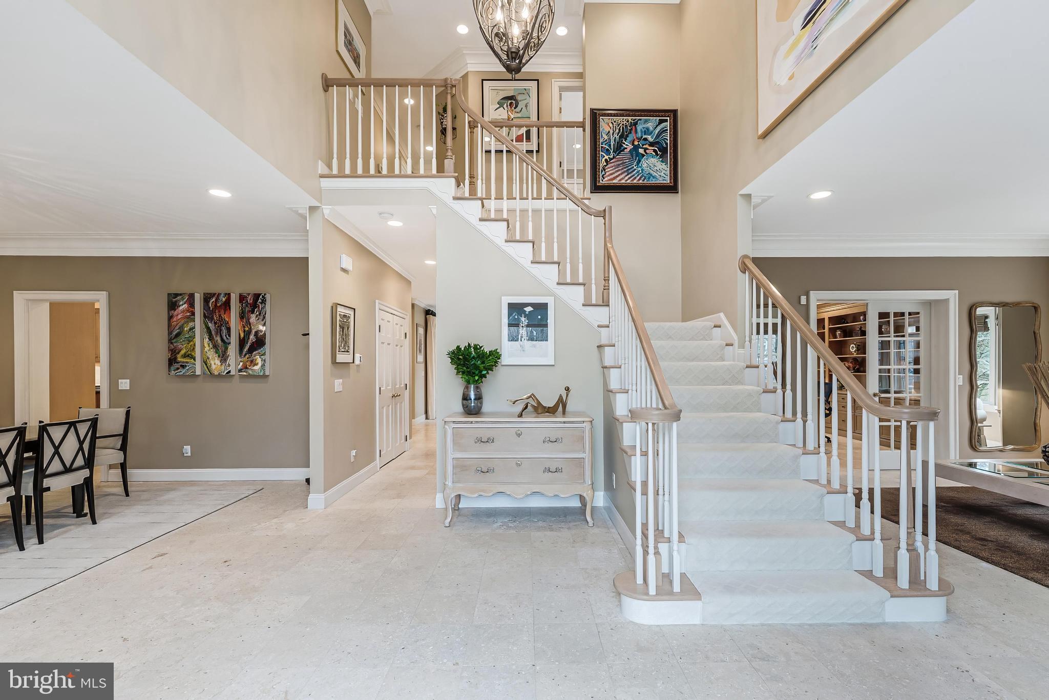 PINE KNOLLS - Residential