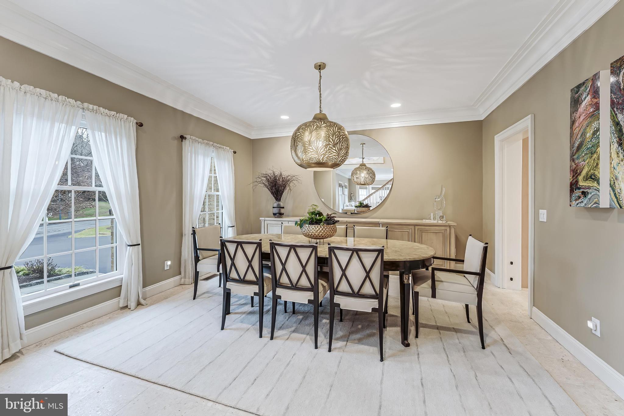 PINE KNOLLS - Residential