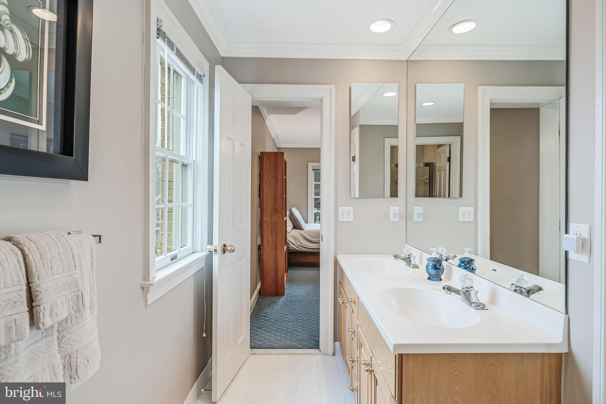 PINE KNOLLS - Residential