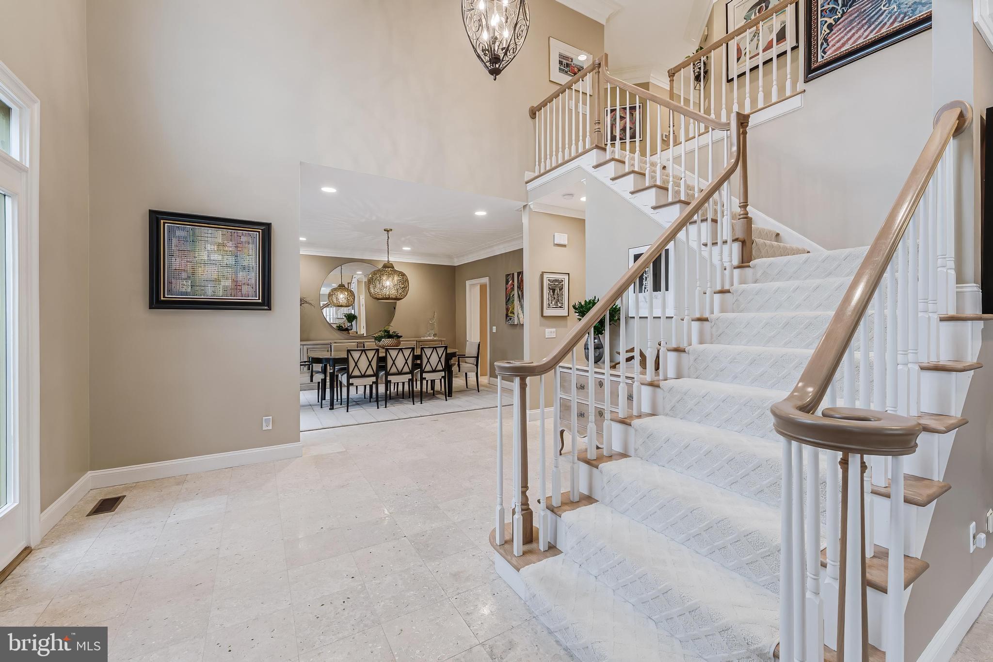 PINE KNOLLS - Residential