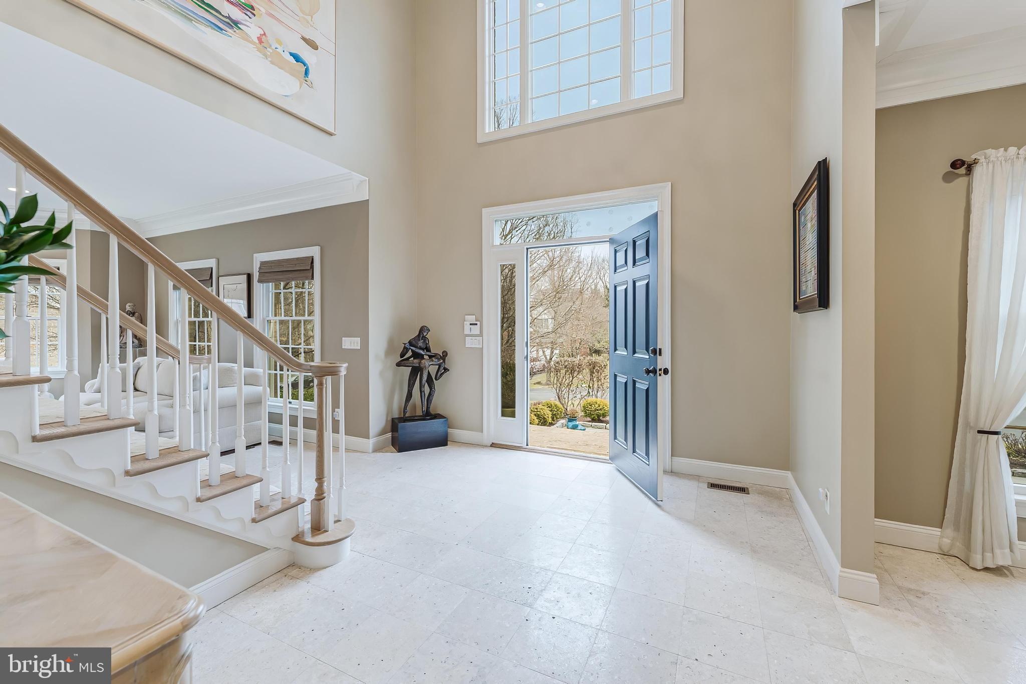 9327 SPRINKLEWOOD LANE