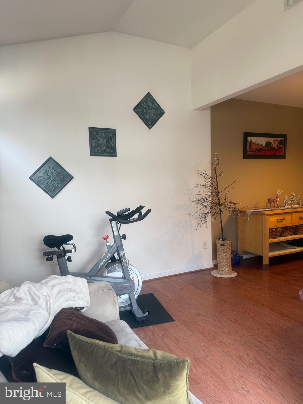 THREE CHOPT VILLAGE - Residential Lease