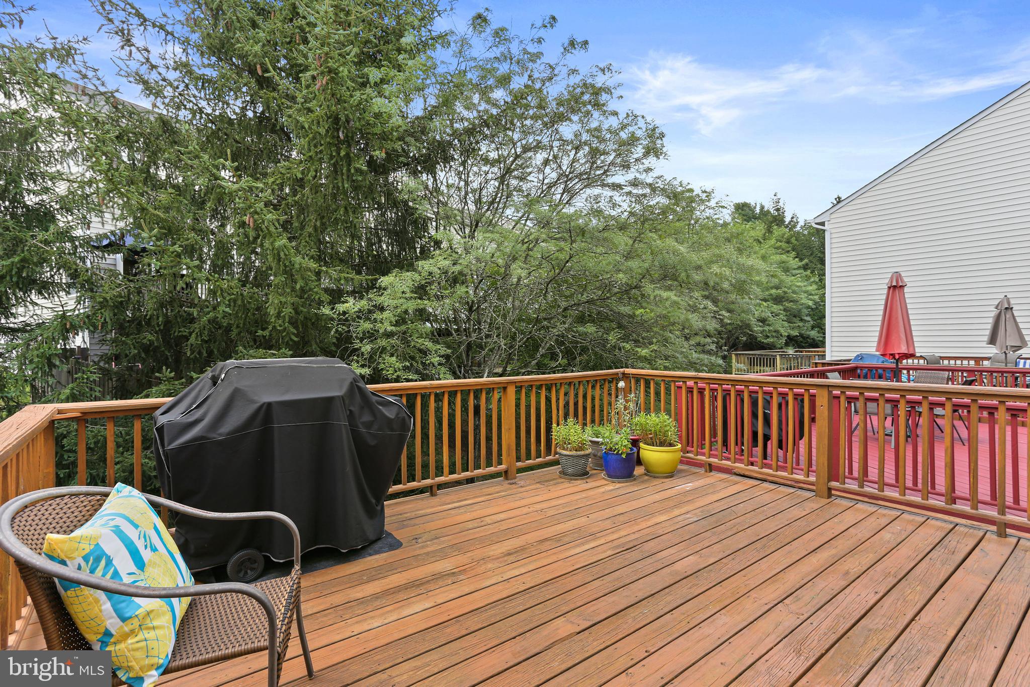 VILLAGE OF RIVER HILL - Residential