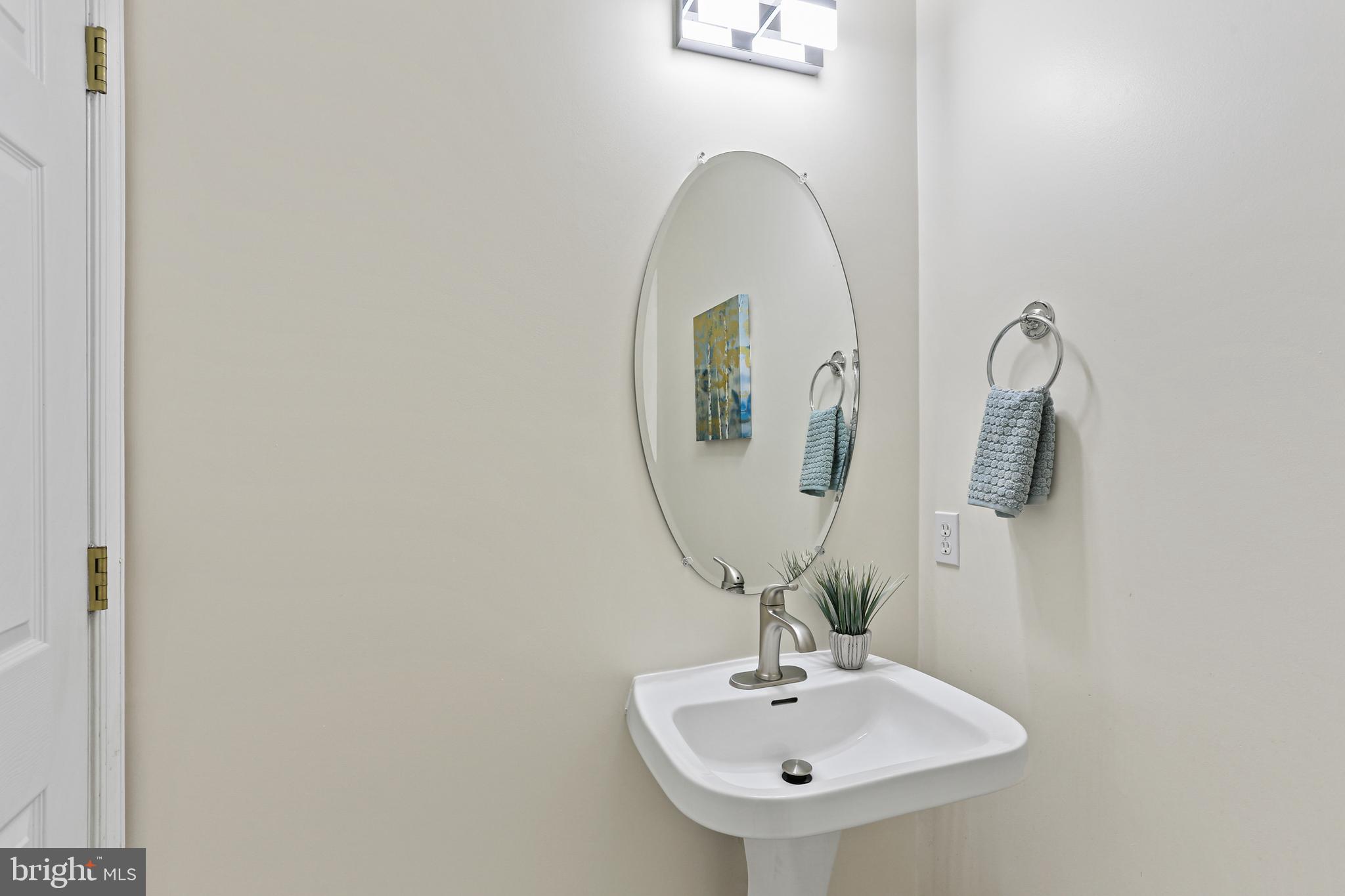 VILLAGE OF RIVER HILL - Residential