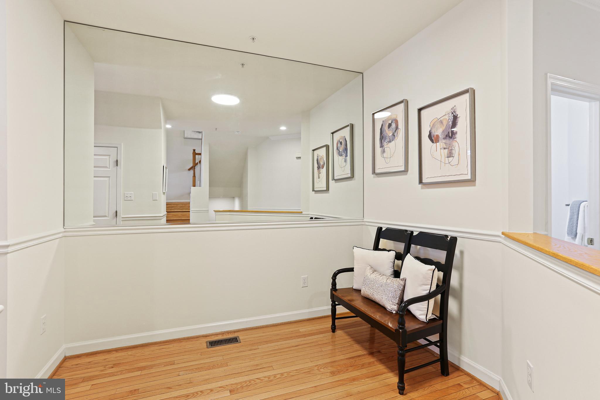 VILLAGE OF RIVER HILL - Residential