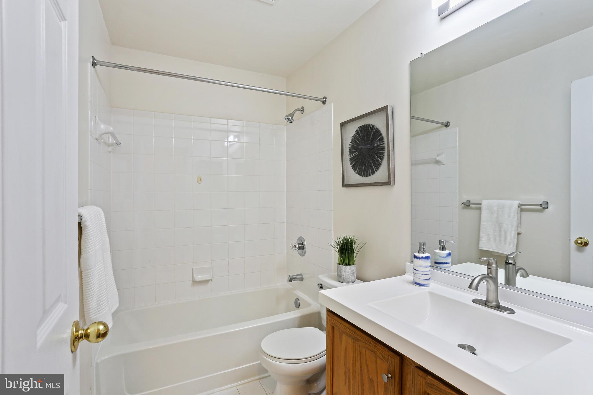 VILLAGE OF RIVER HILL - Residential