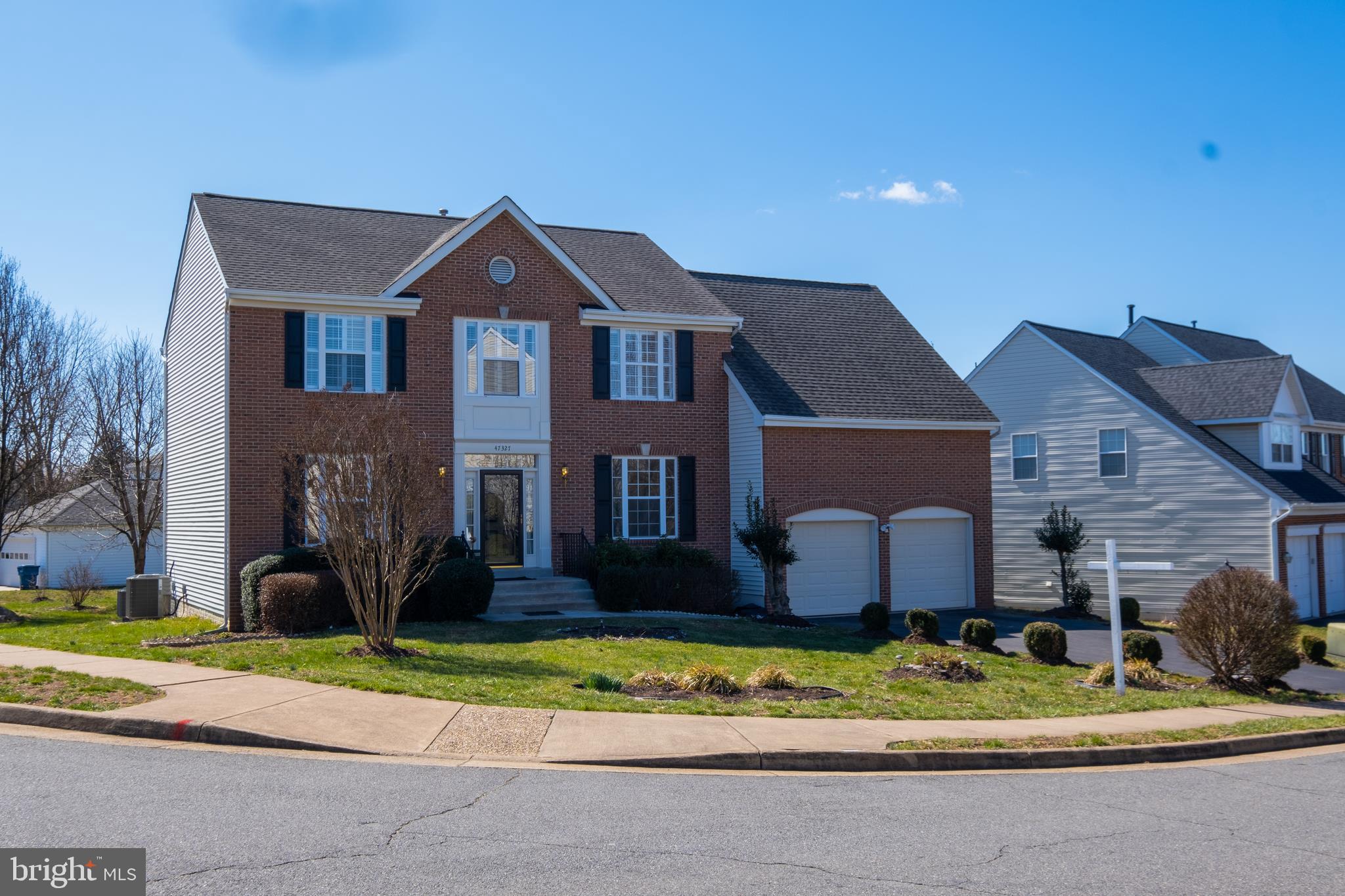 GREAT FALLS CHASE - Residential